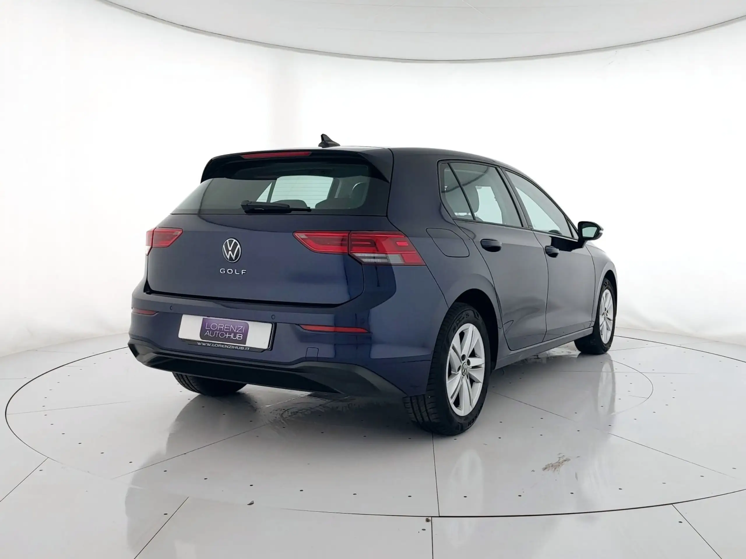 Volkswagen - Golf