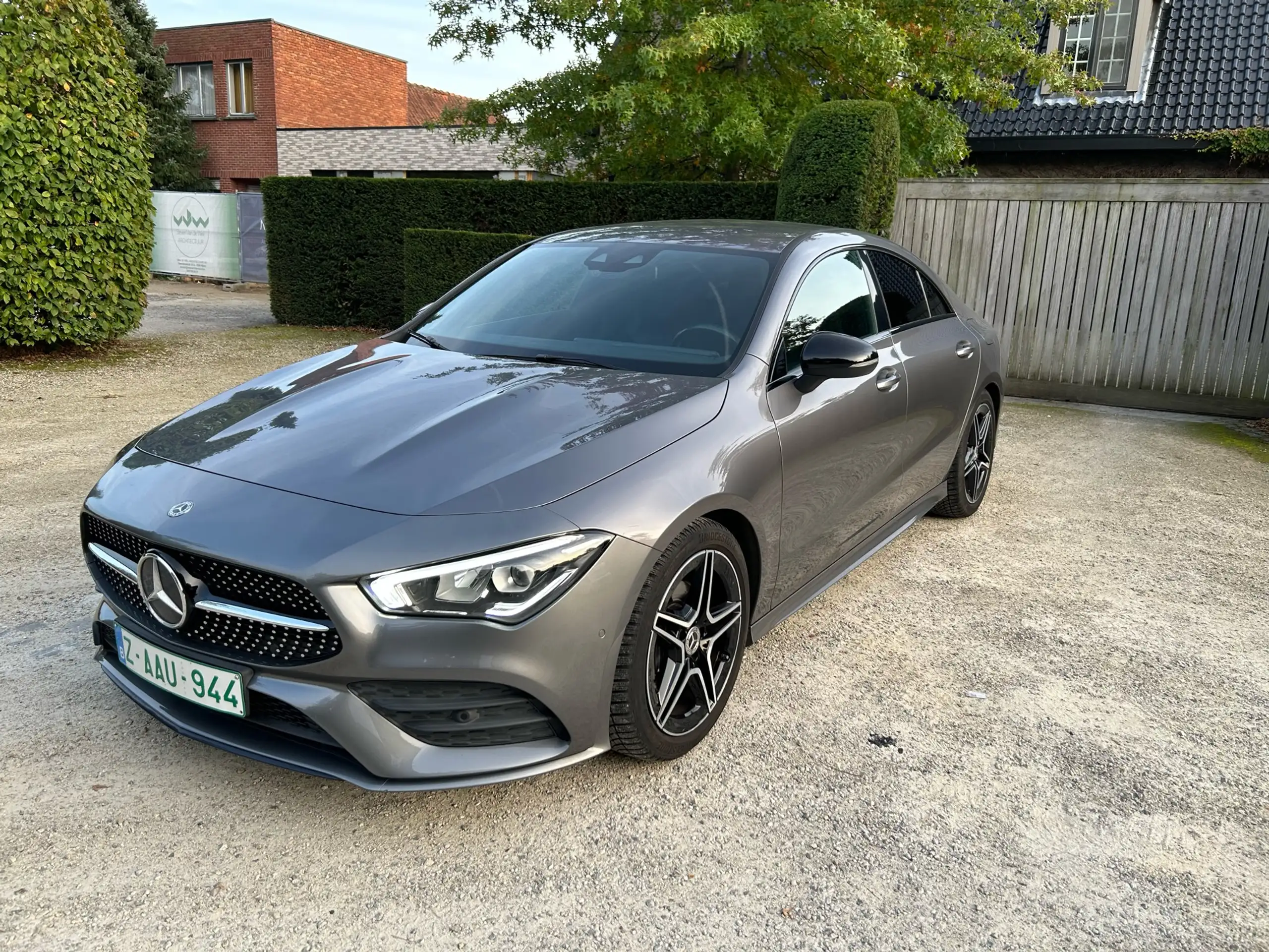 Mercedes-Benz - CLA 180