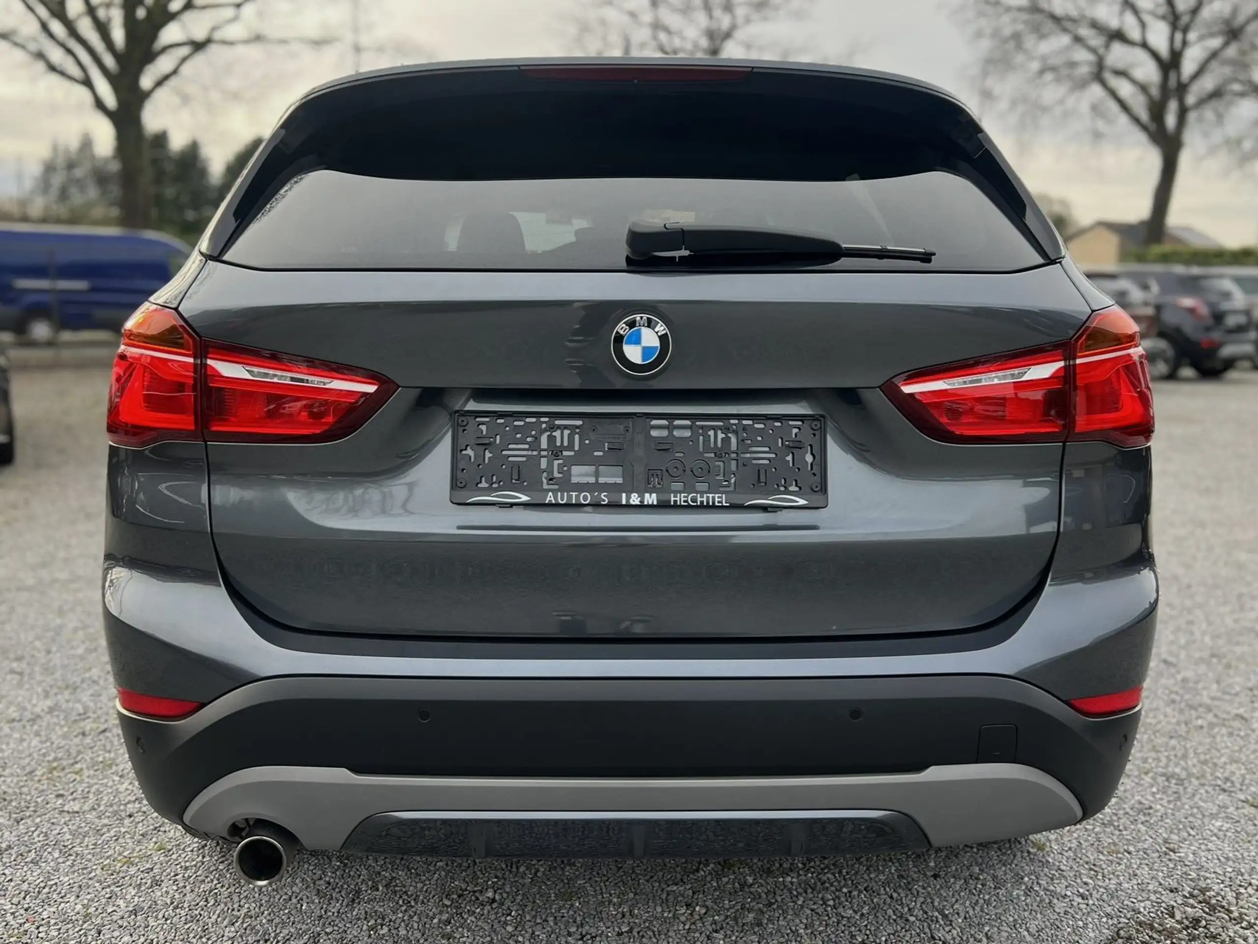 BMW - X1