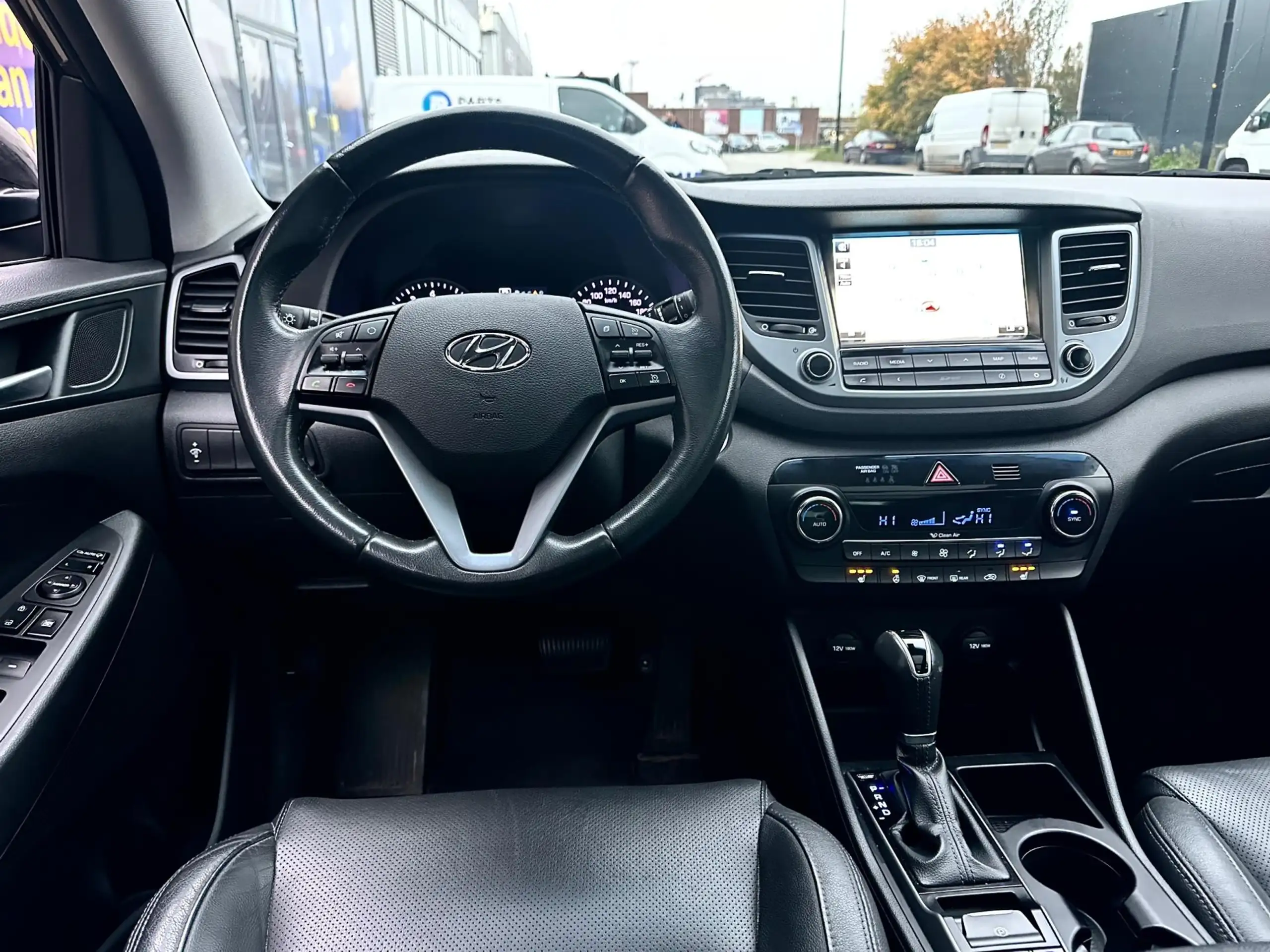 Hyundai - TUCSON