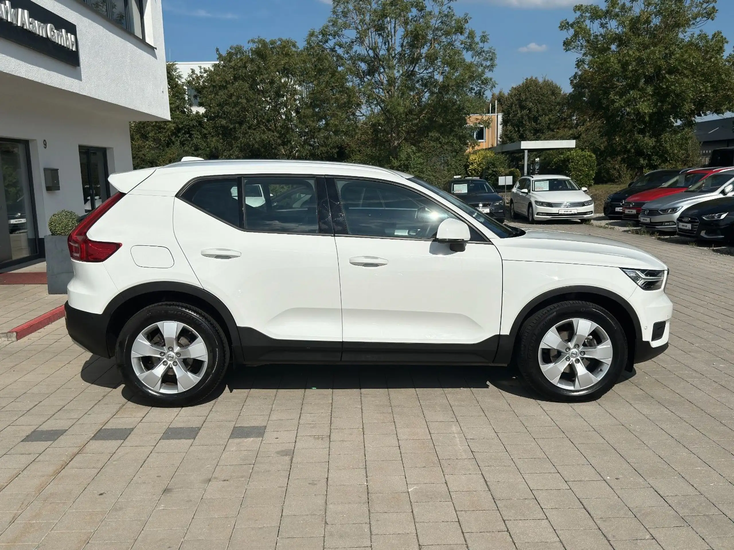 Volvo - XC40