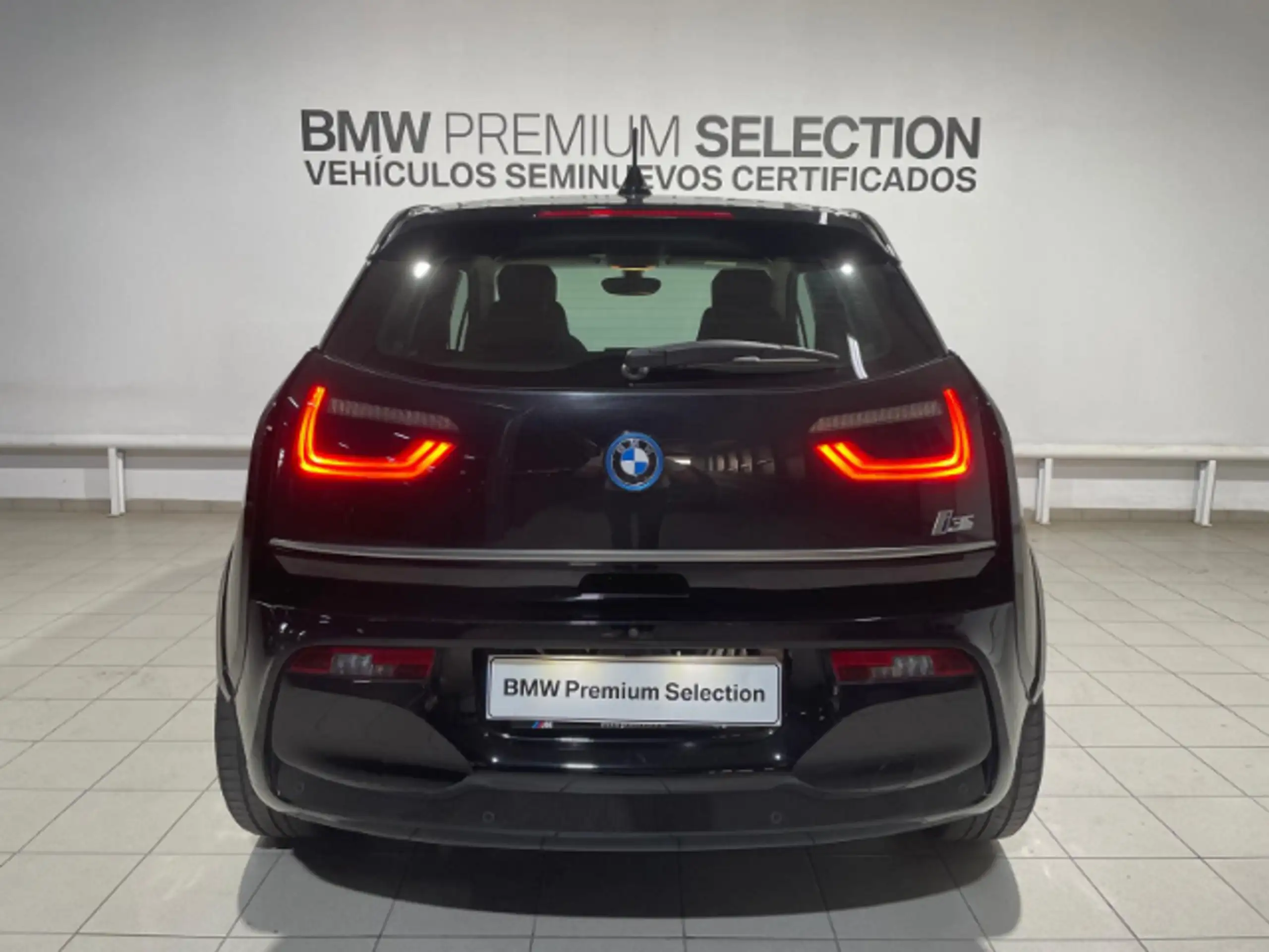 BMW - i3