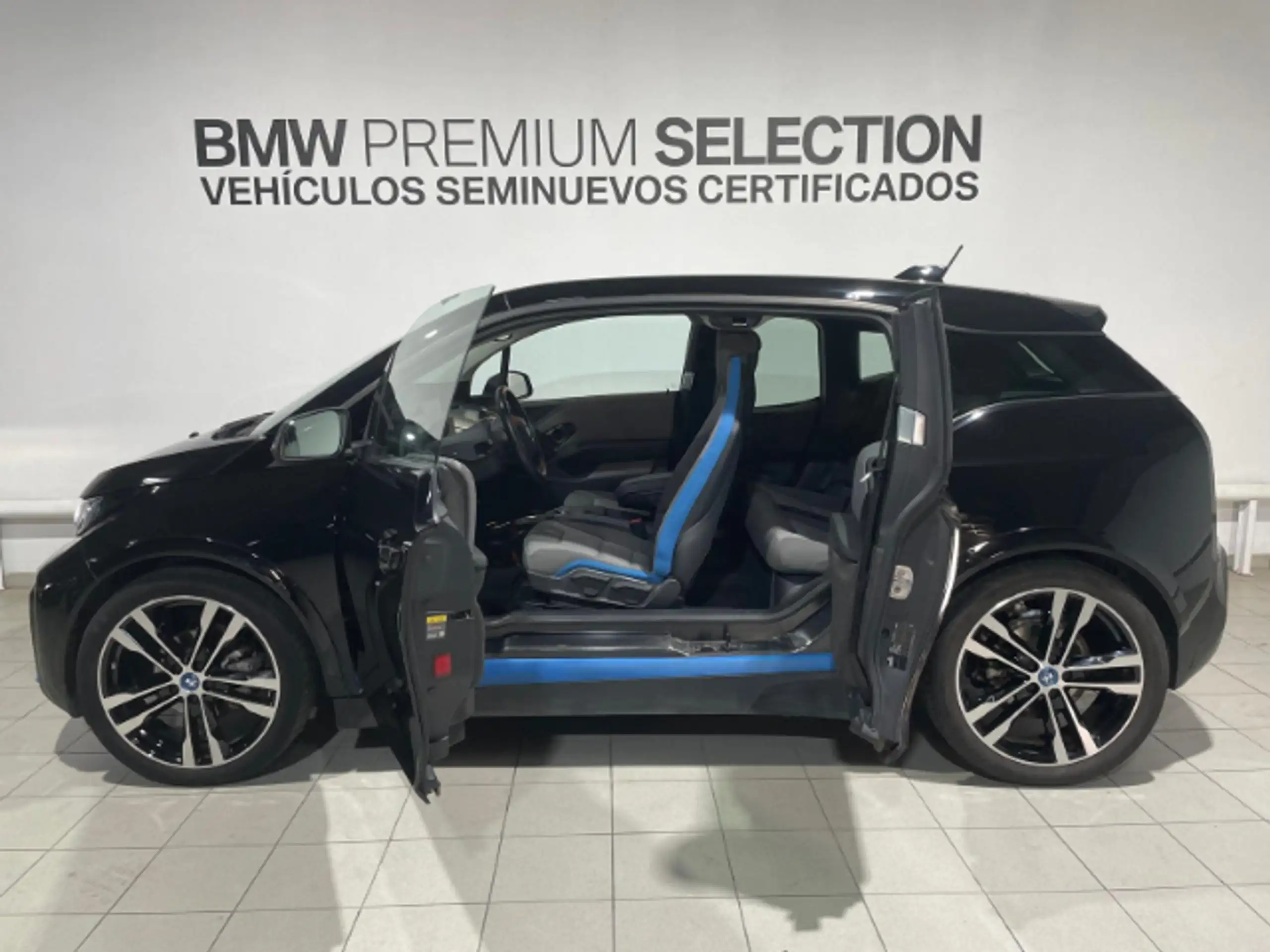 BMW - i3