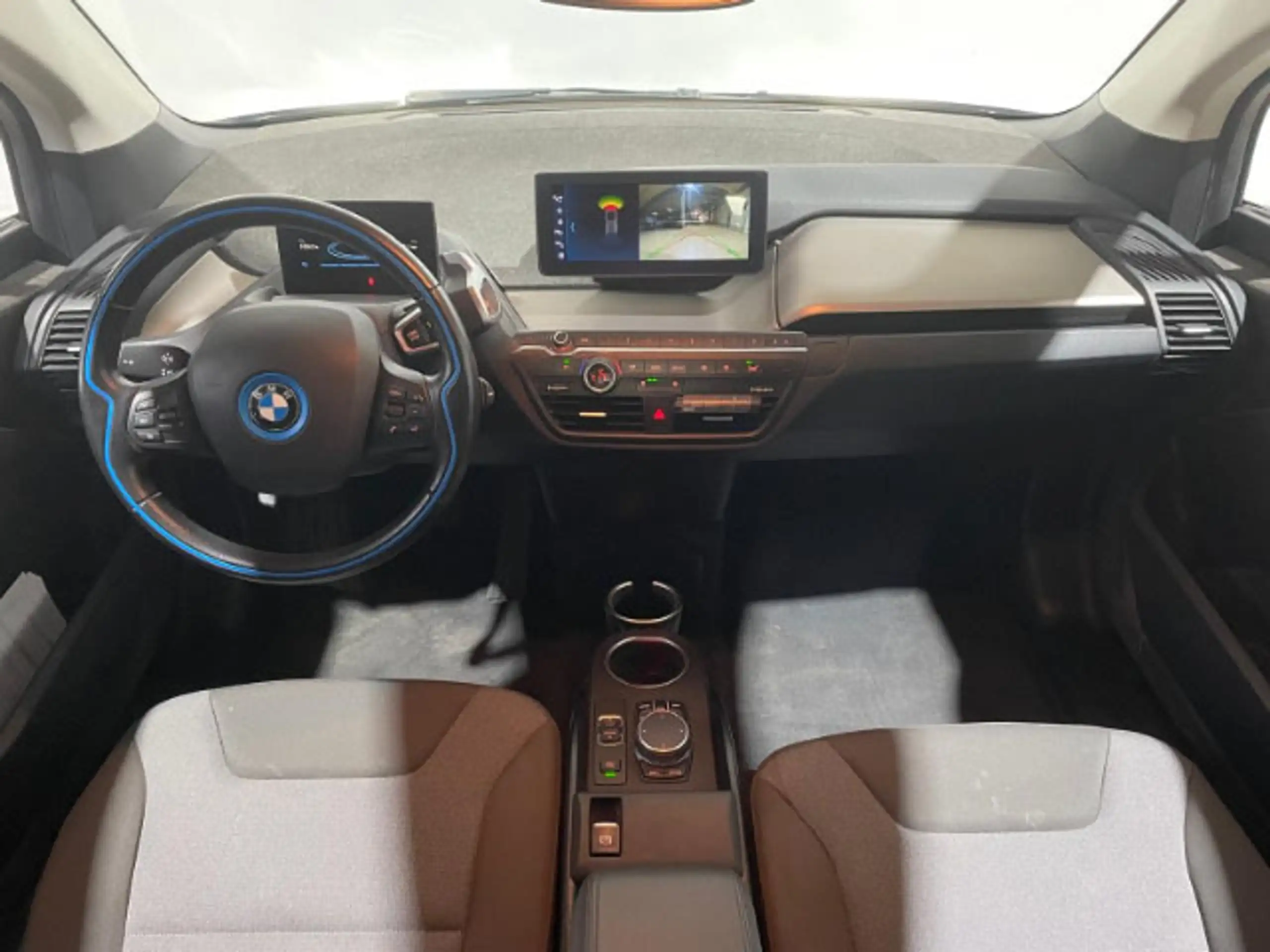 BMW - i3