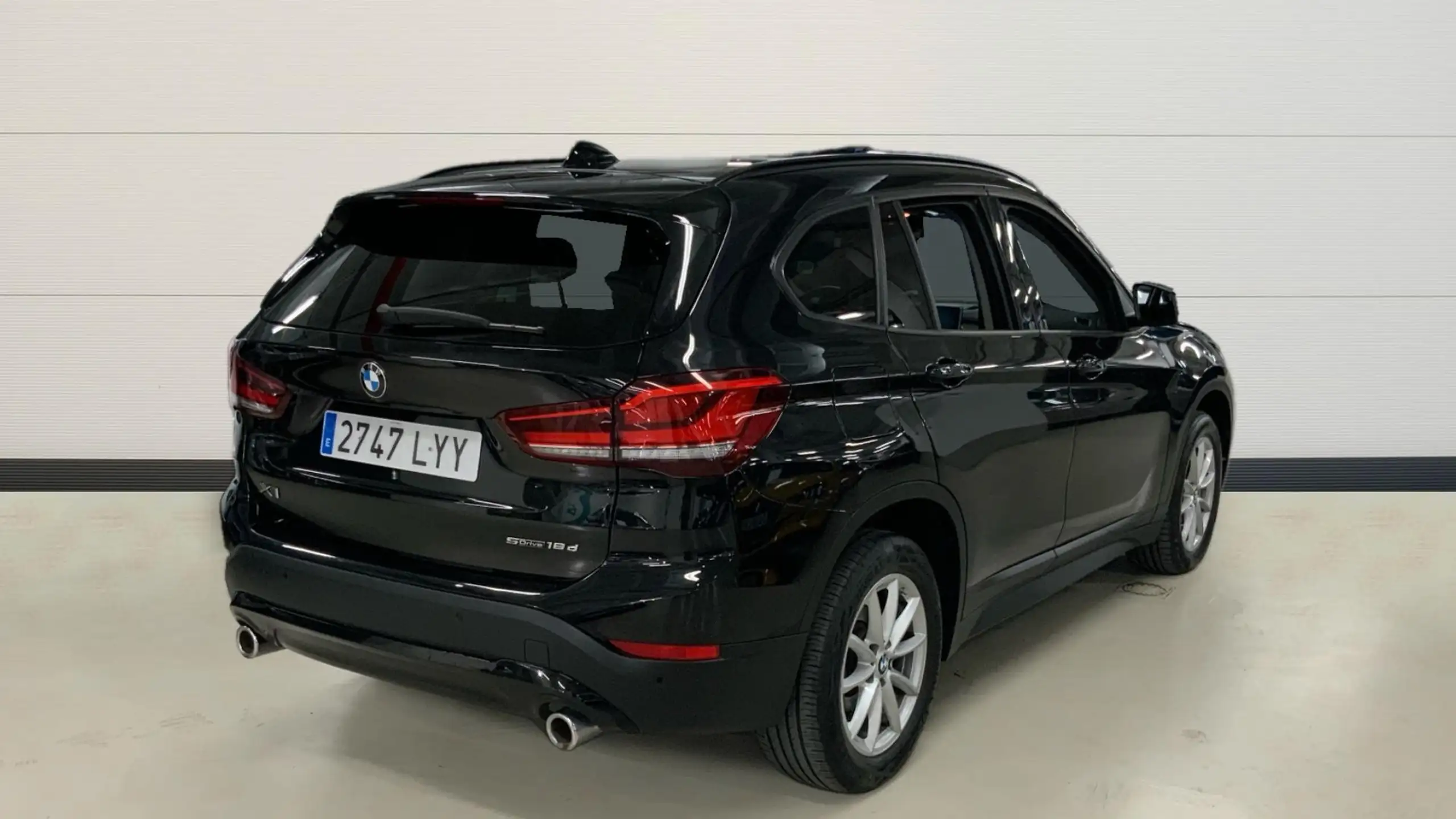 BMW - X1