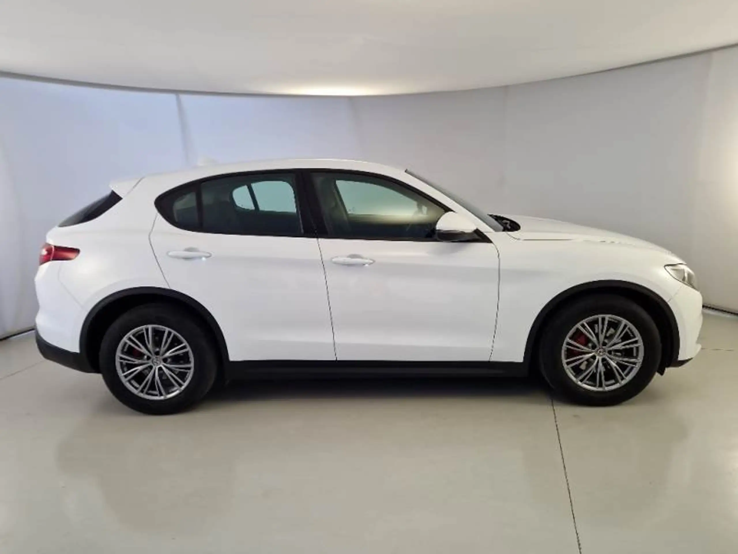 Alfa Romeo - Stelvio