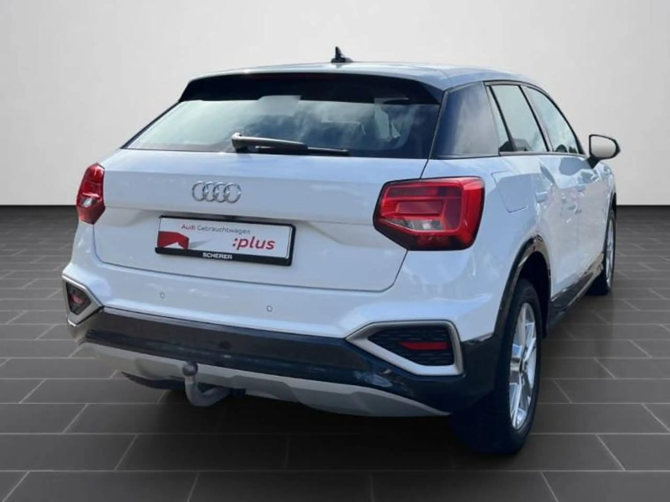 Audi - Q2