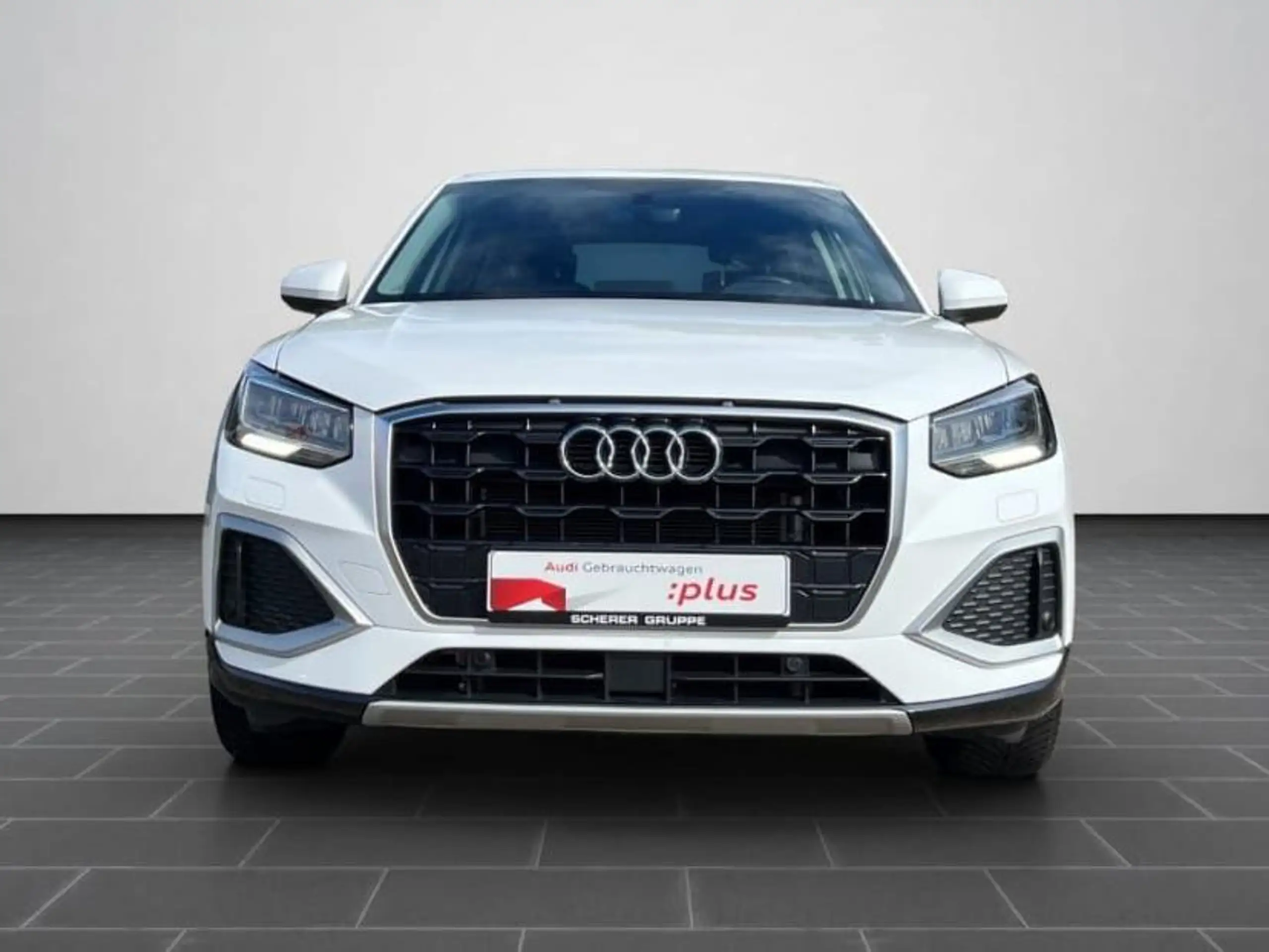 Audi - Q2