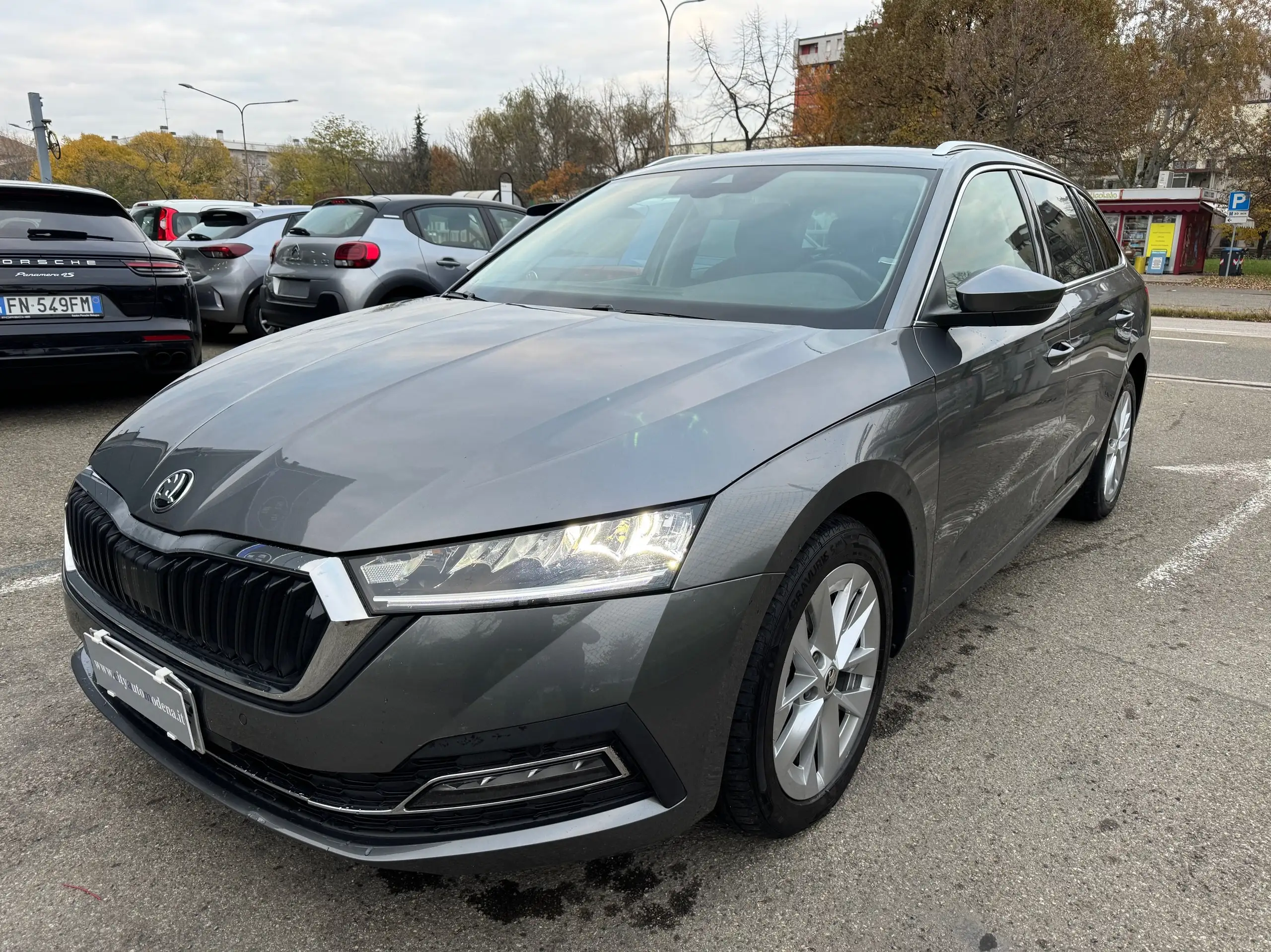 Skoda - Octavia