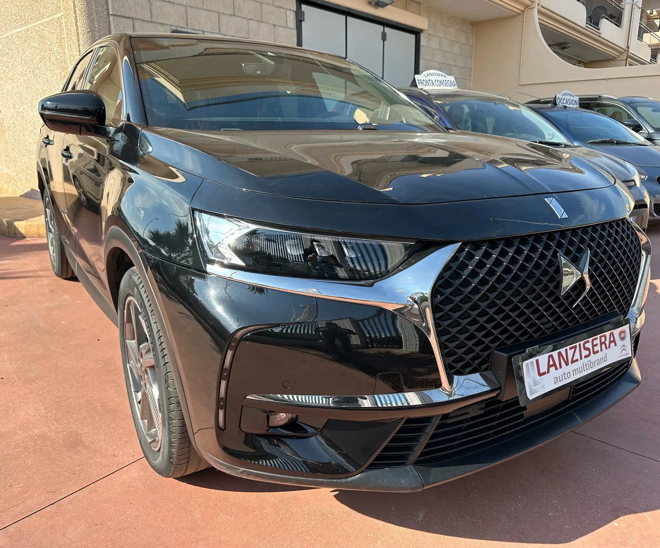 DS Automobiles - DS 7 Crossback