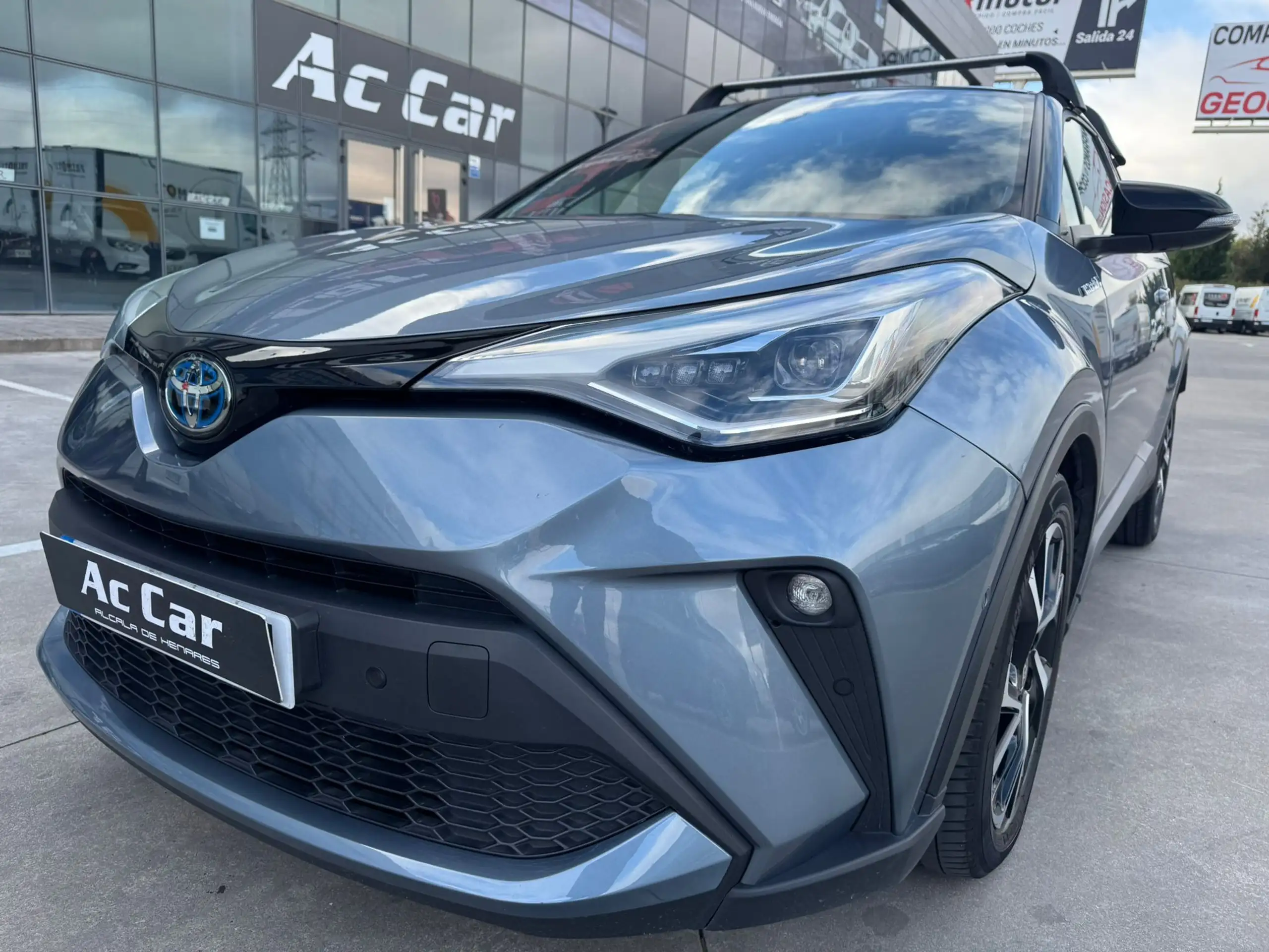 Toyota - C-HR