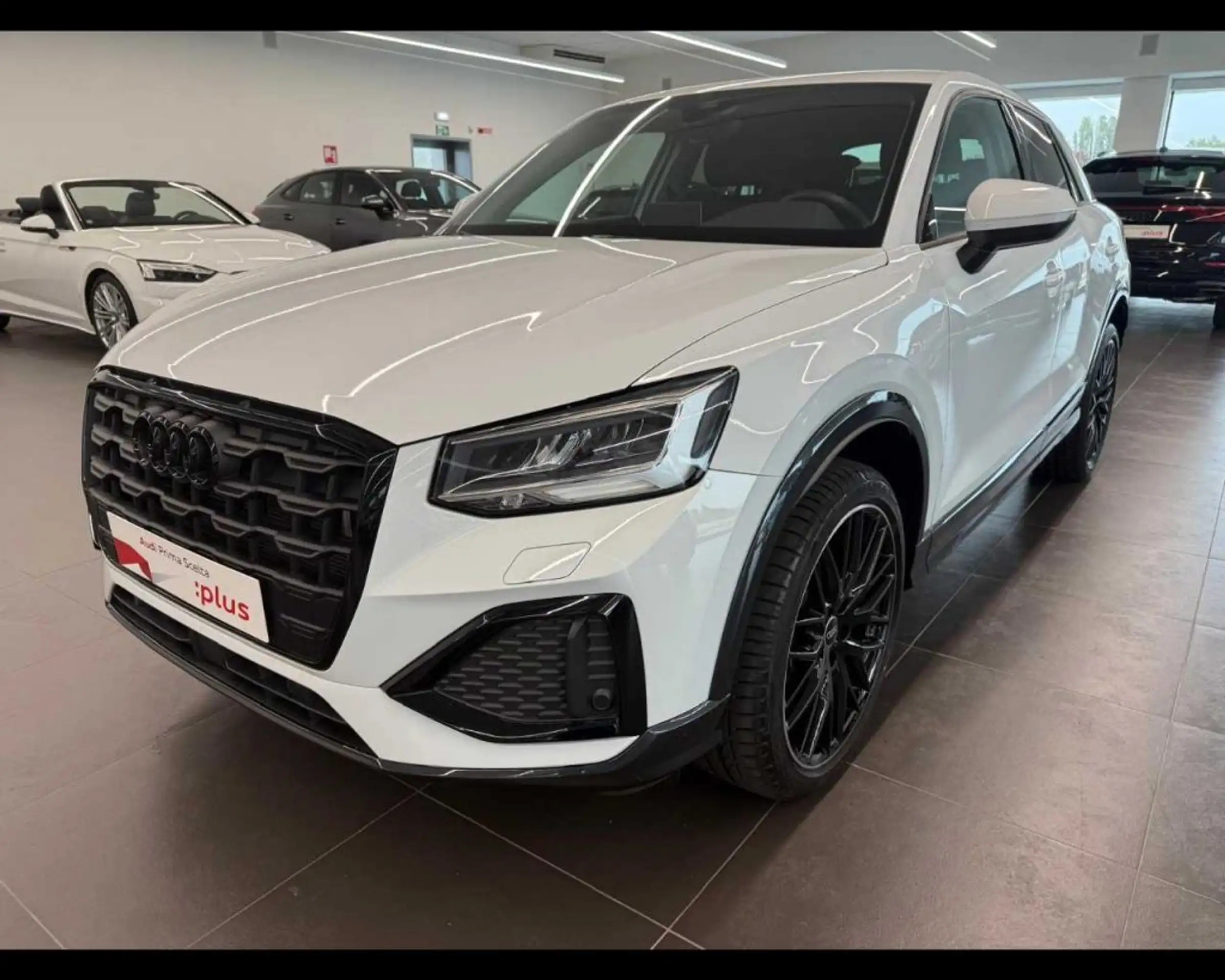 Audi - Q2