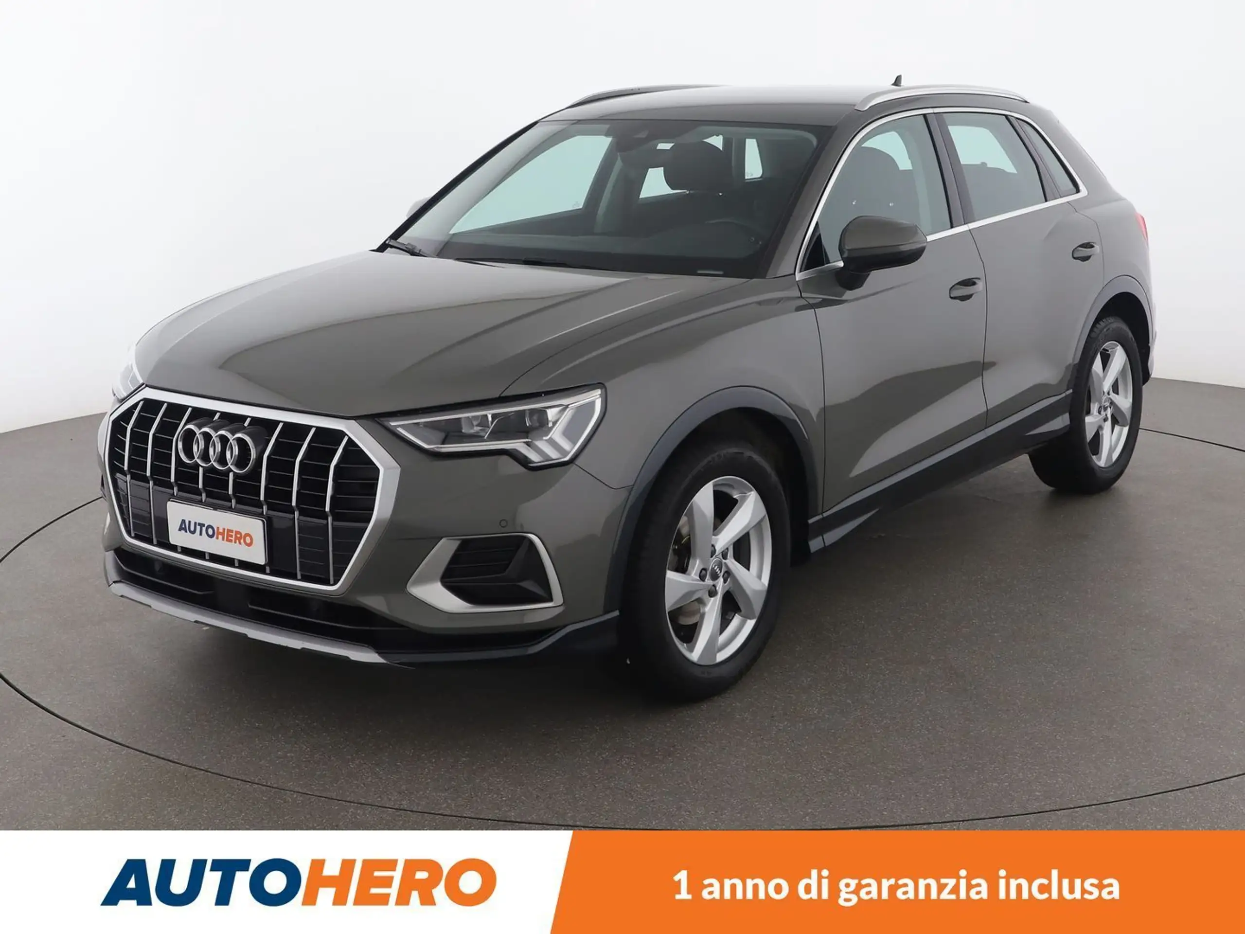 Audi - Q3