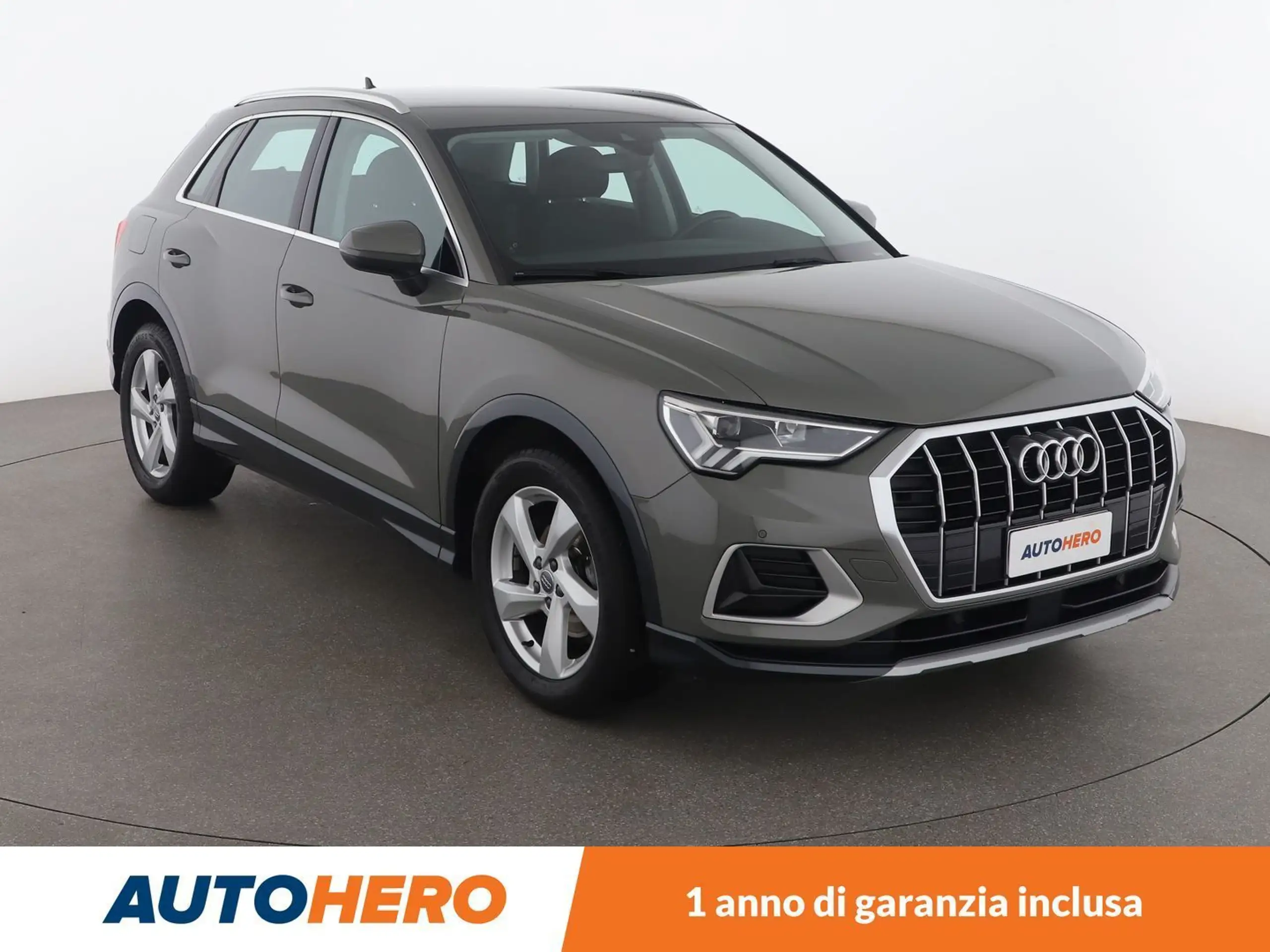 Audi - Q3