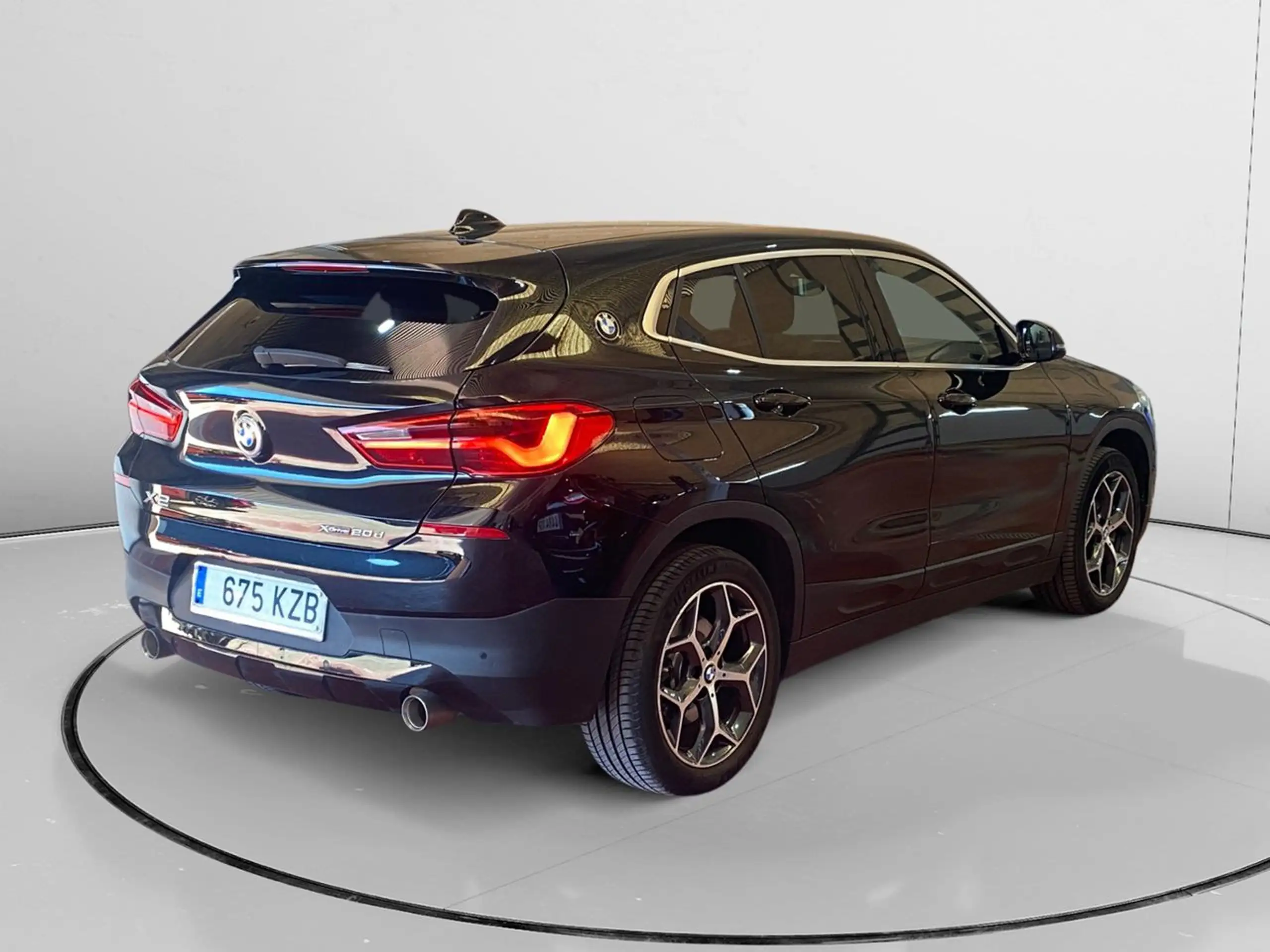 BMW - X2