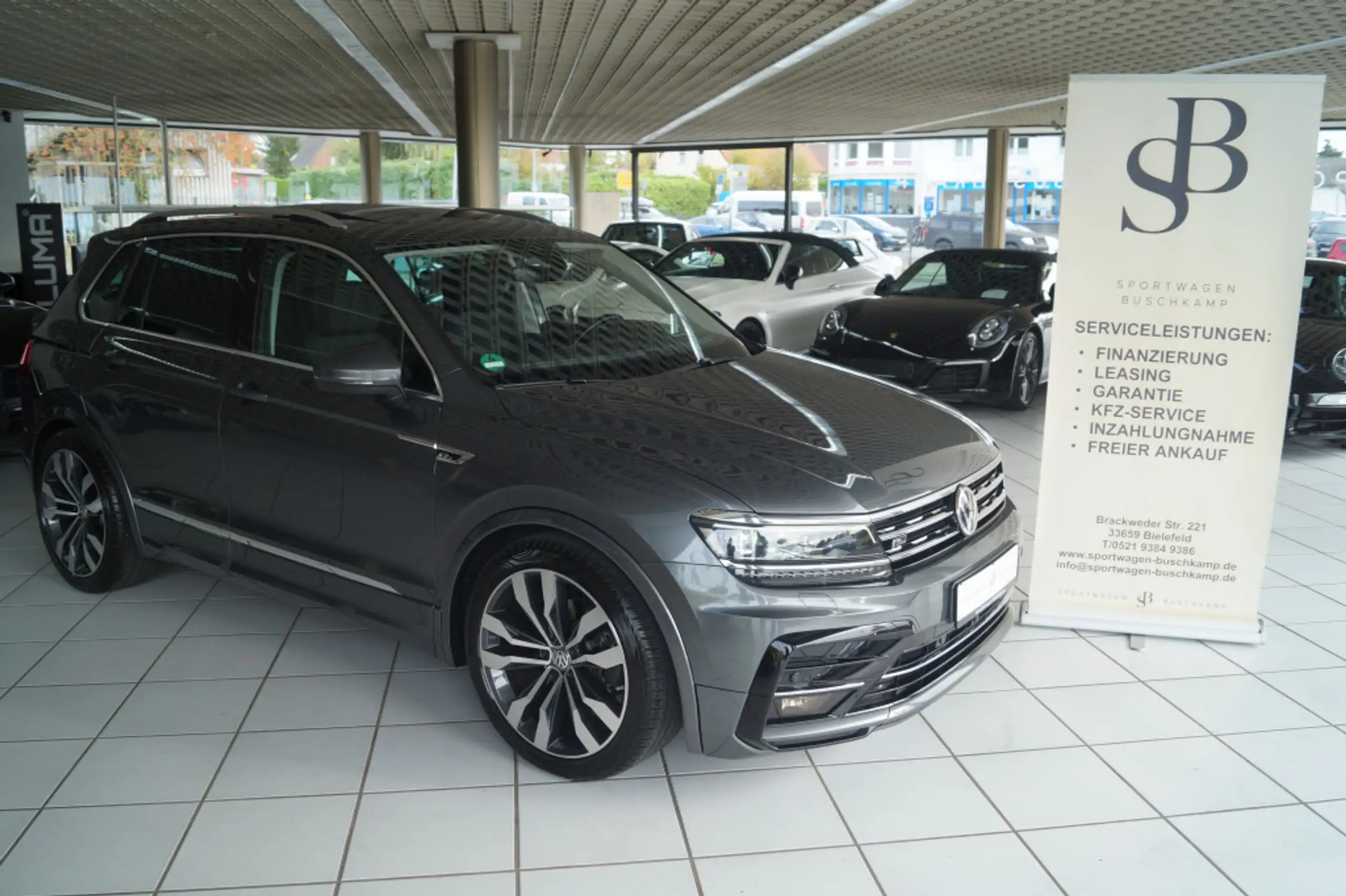 Volkswagen - Tiguan