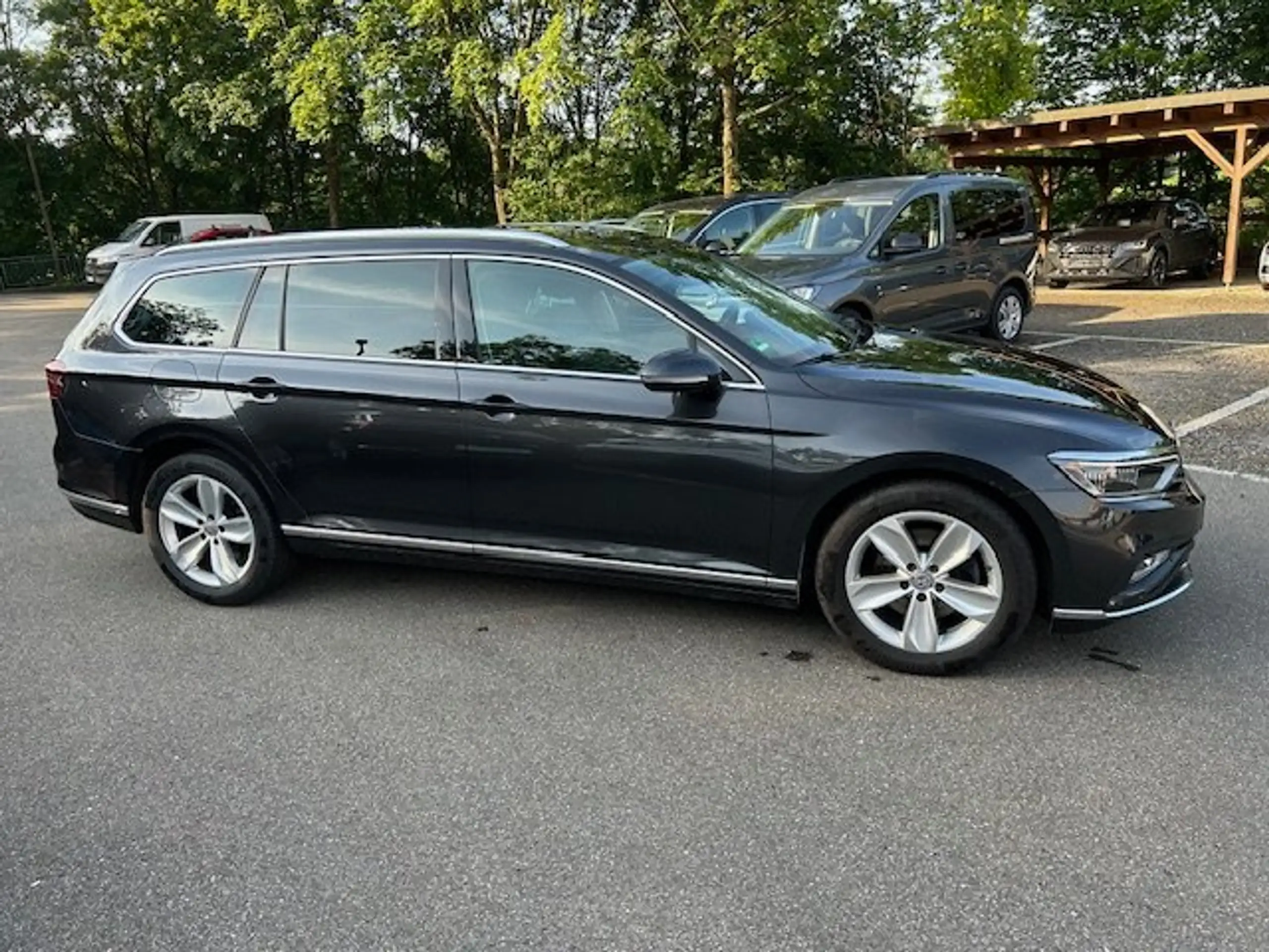 Volkswagen - Passat Variant