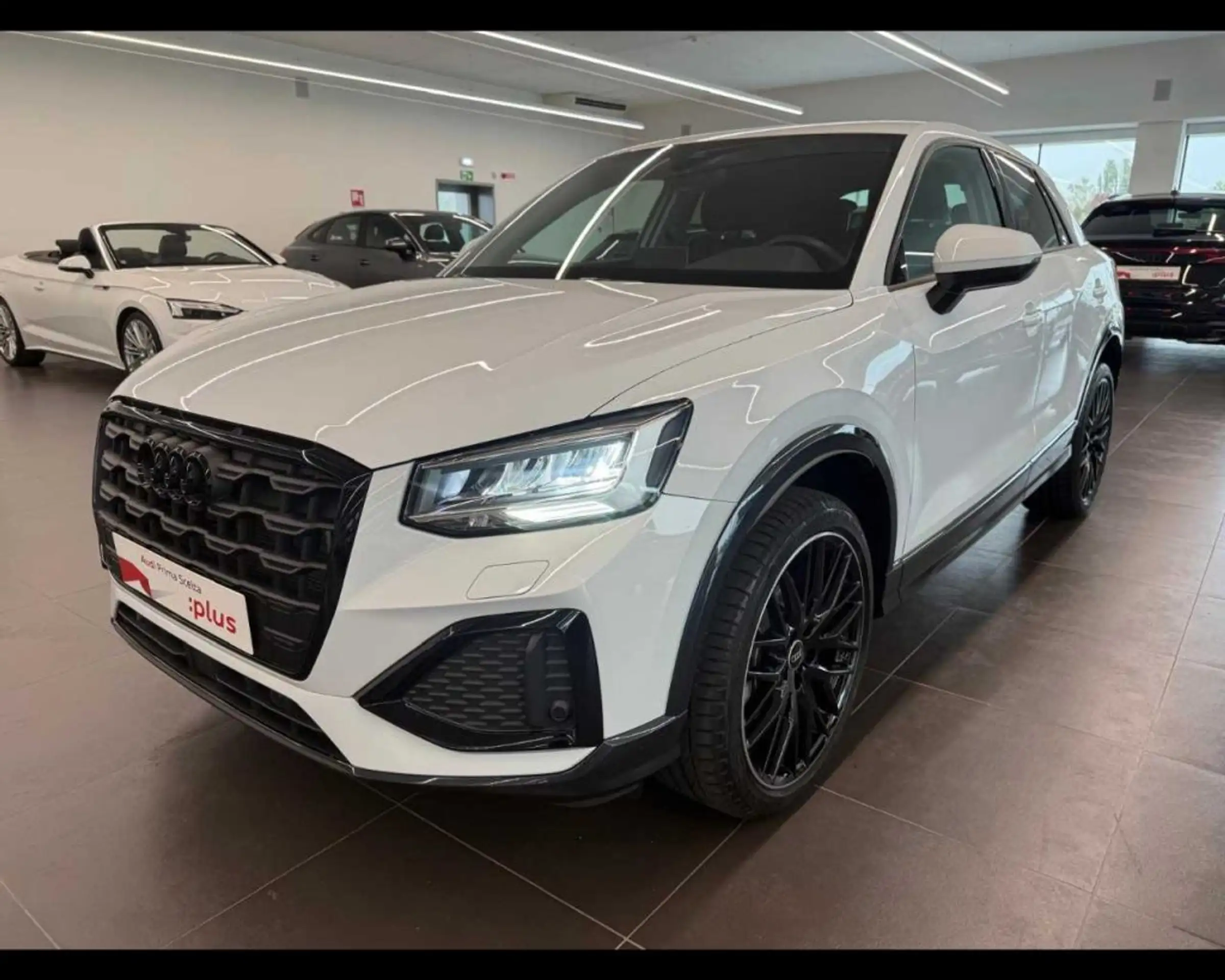 Audi - Q2