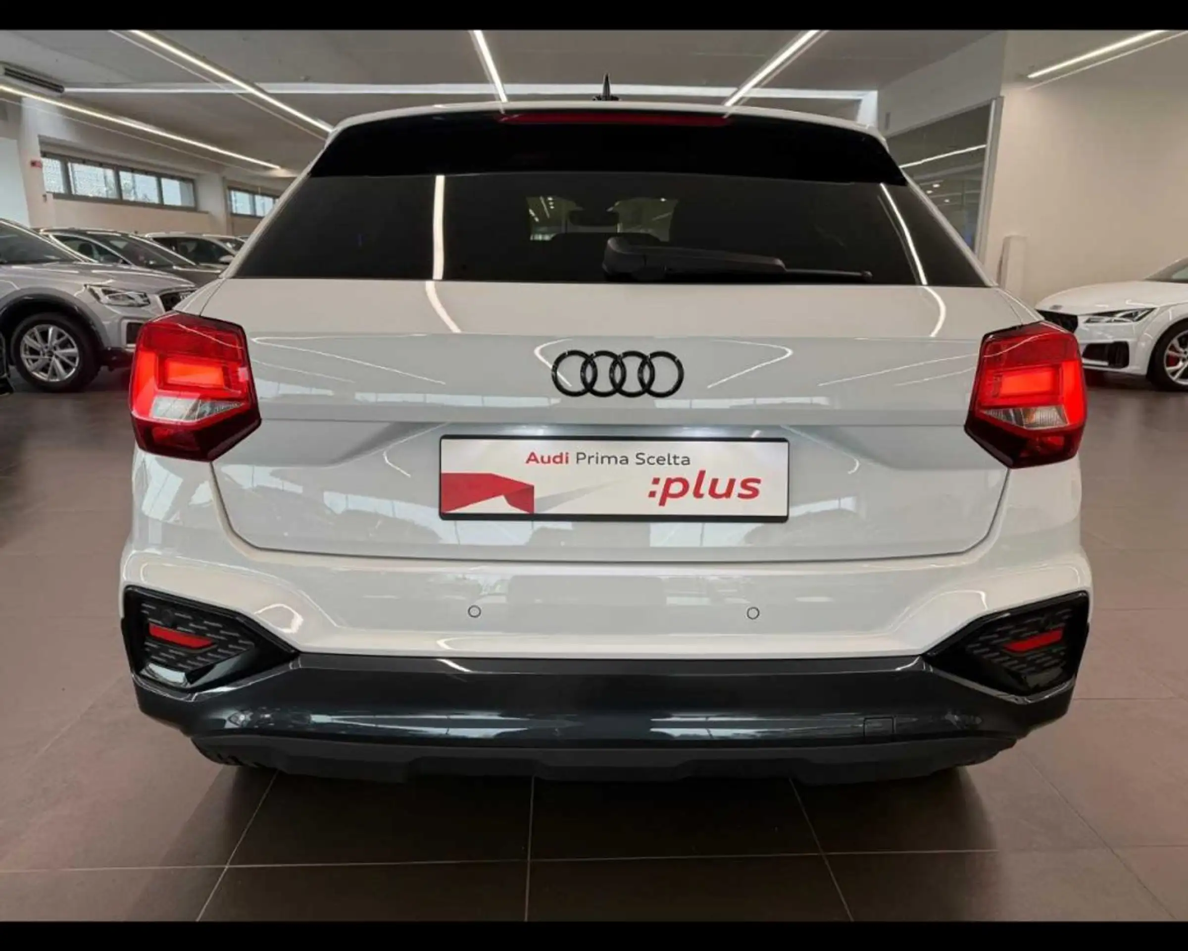 Audi - Q2