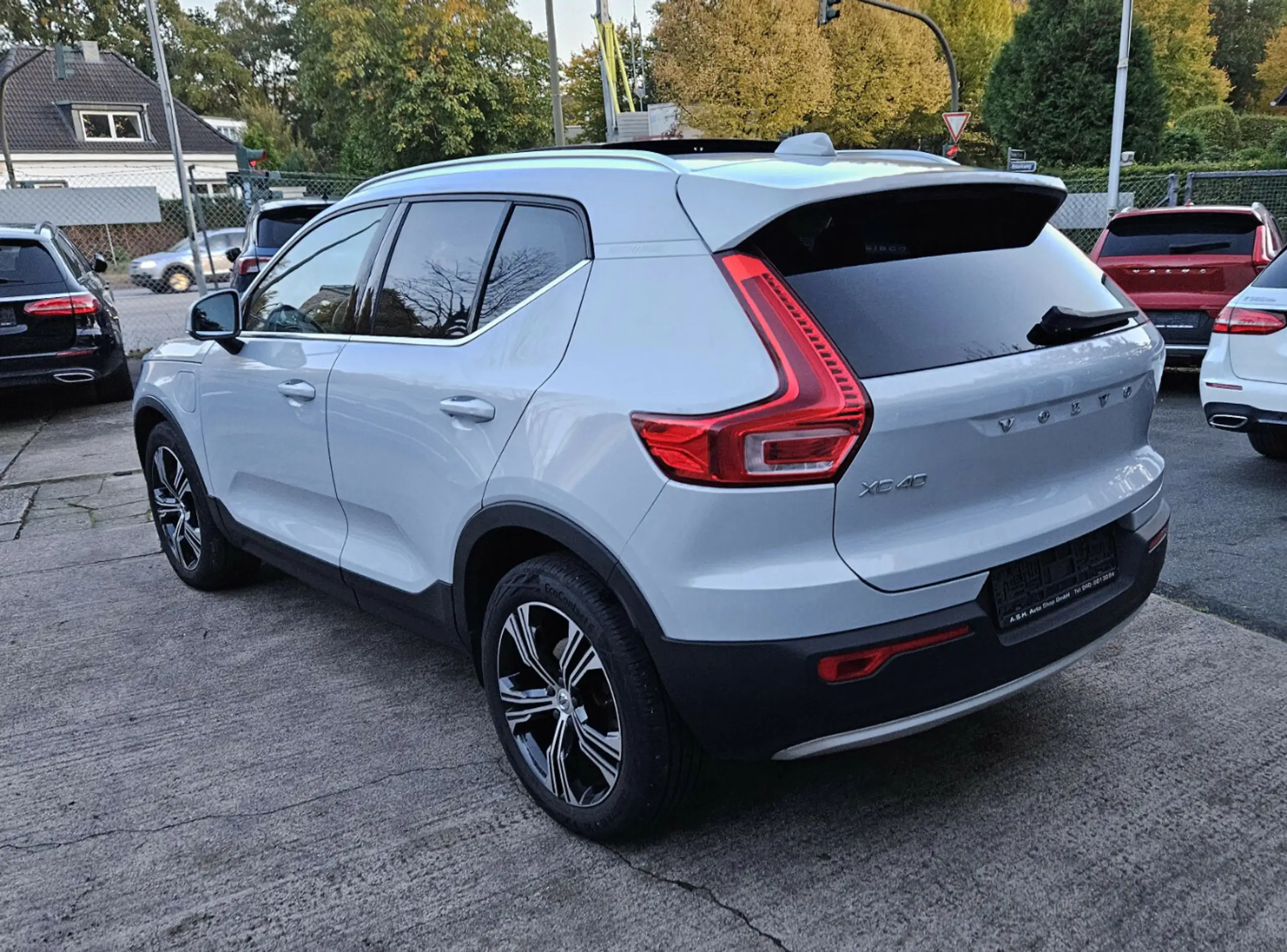 Volvo - XC40