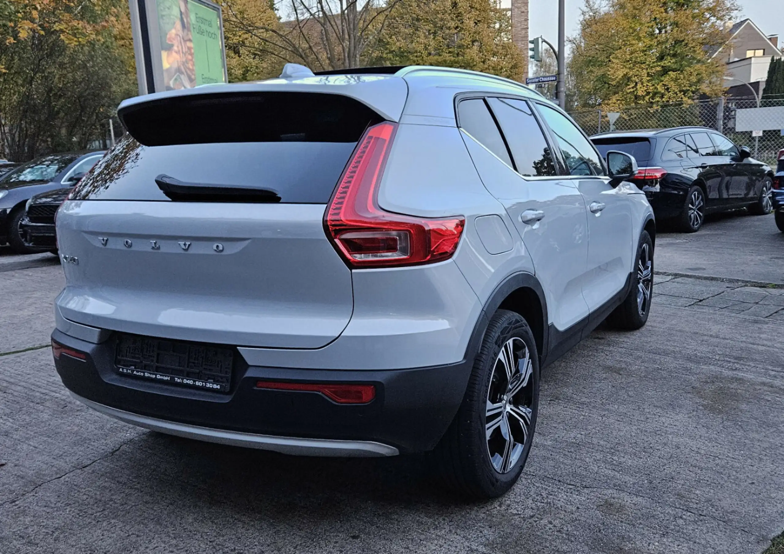 Volvo - XC40