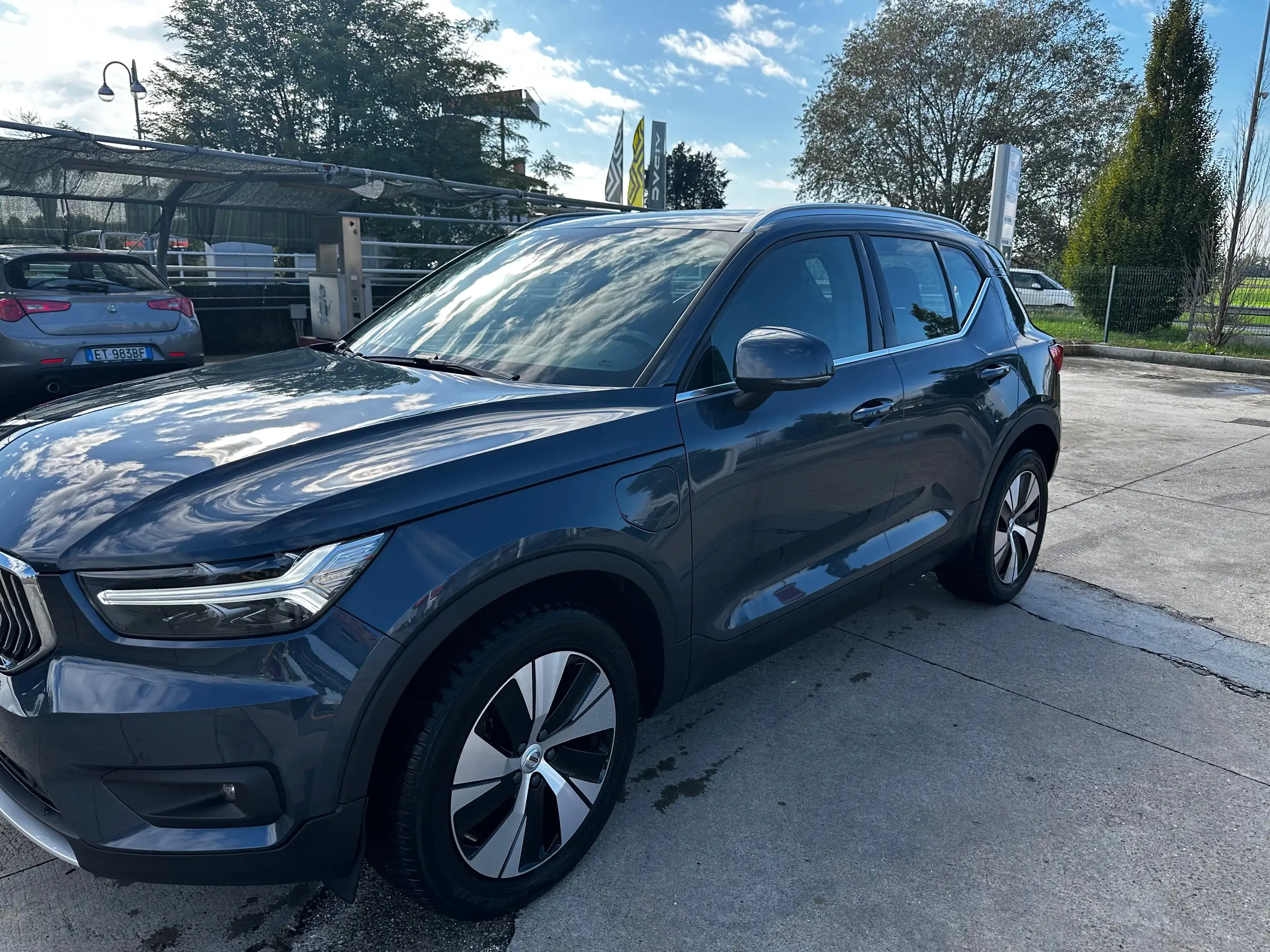 Volvo - XC40