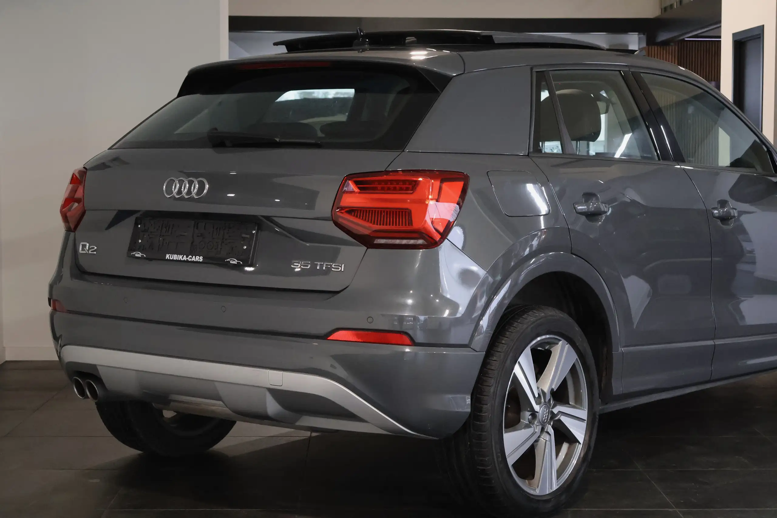 Audi - Q2