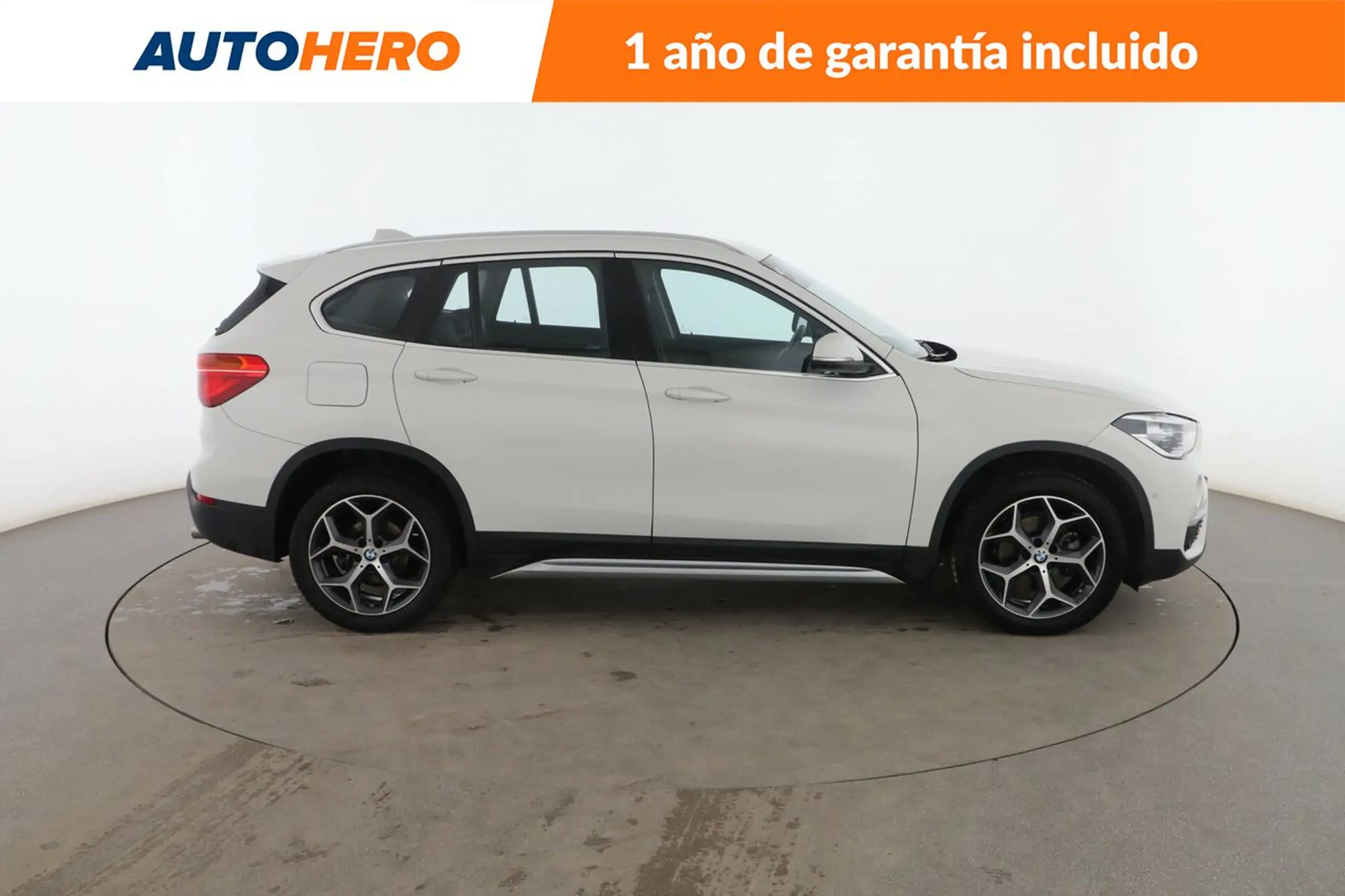 BMW - X1