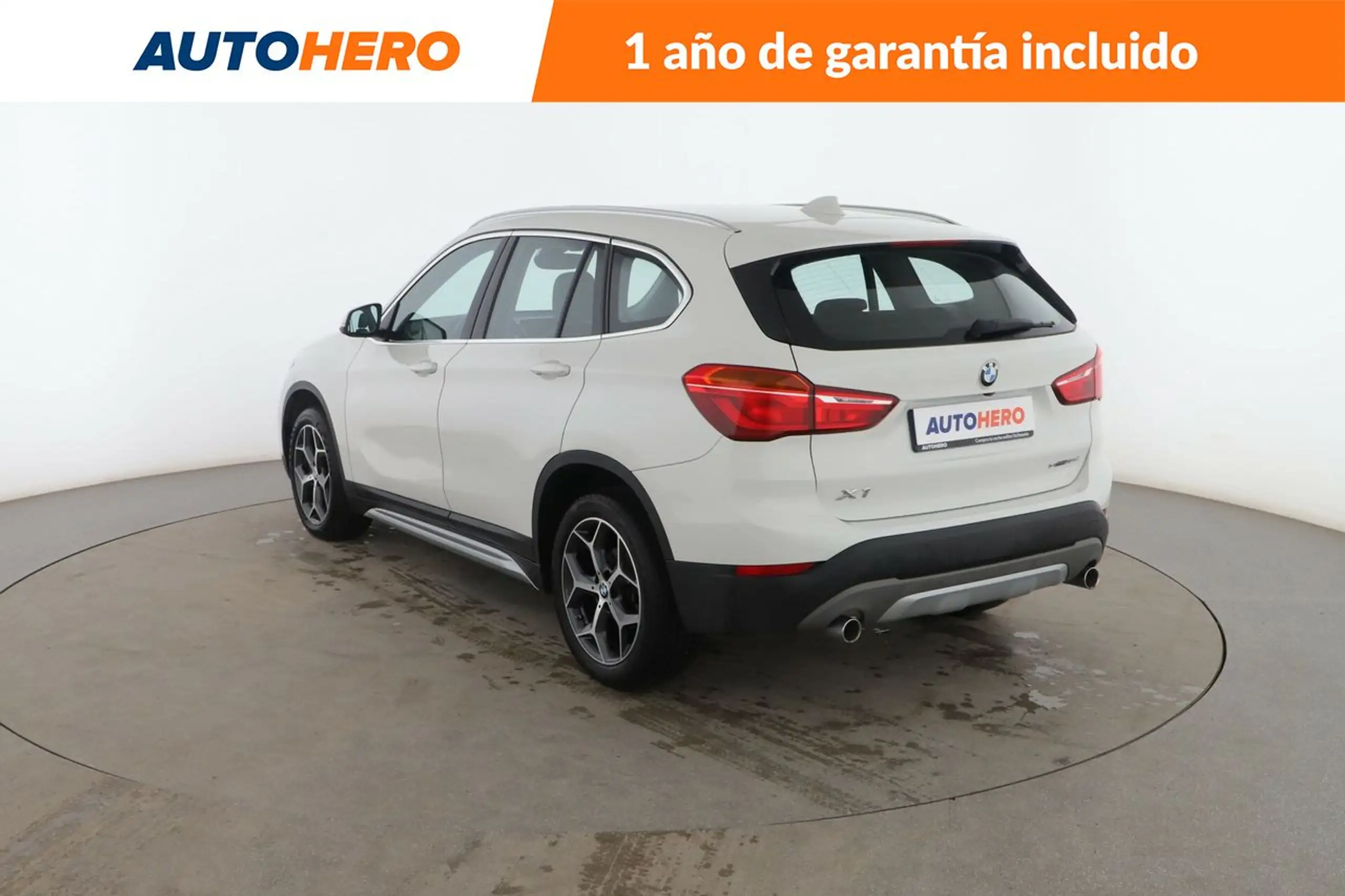 BMW - X1