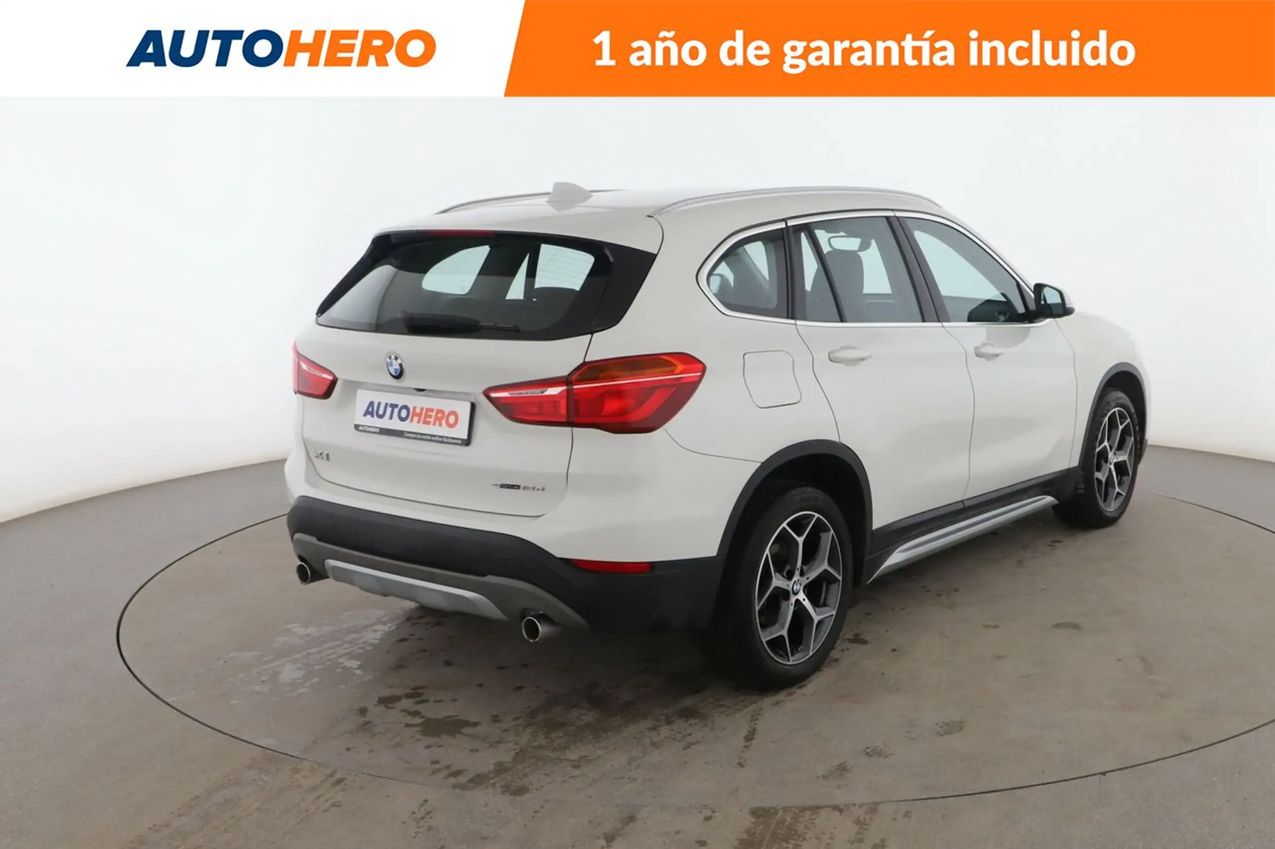 BMW - X1