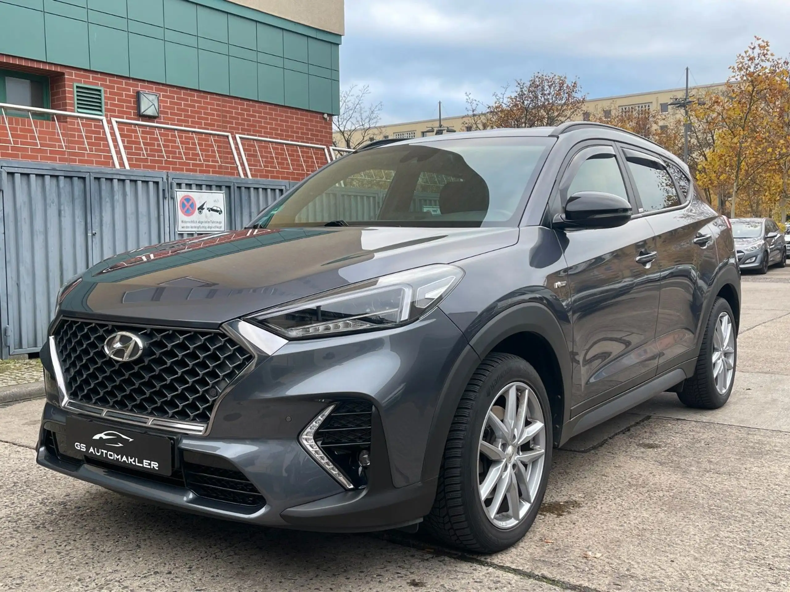 Hyundai - TUCSON