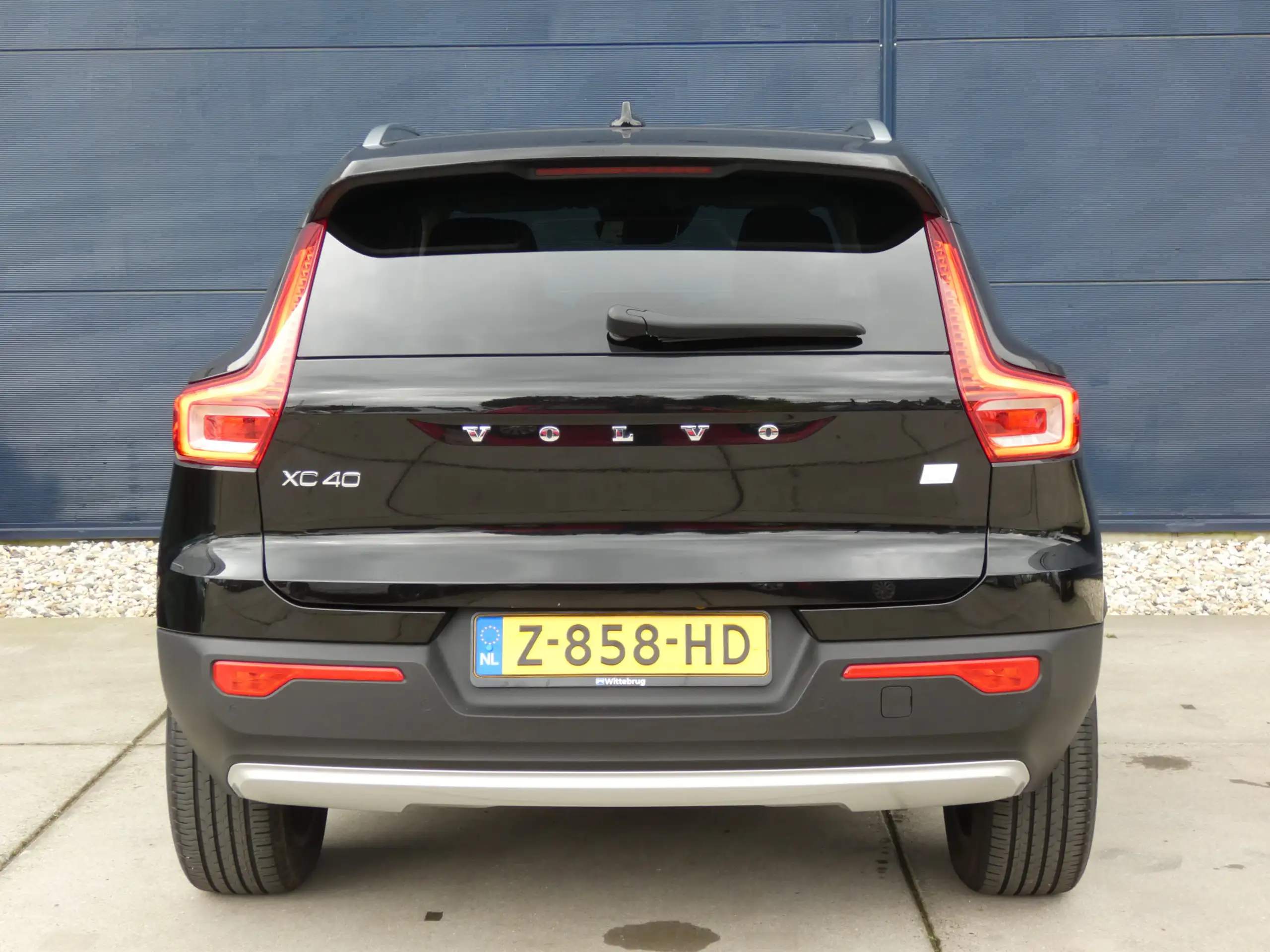 Volvo - XC40