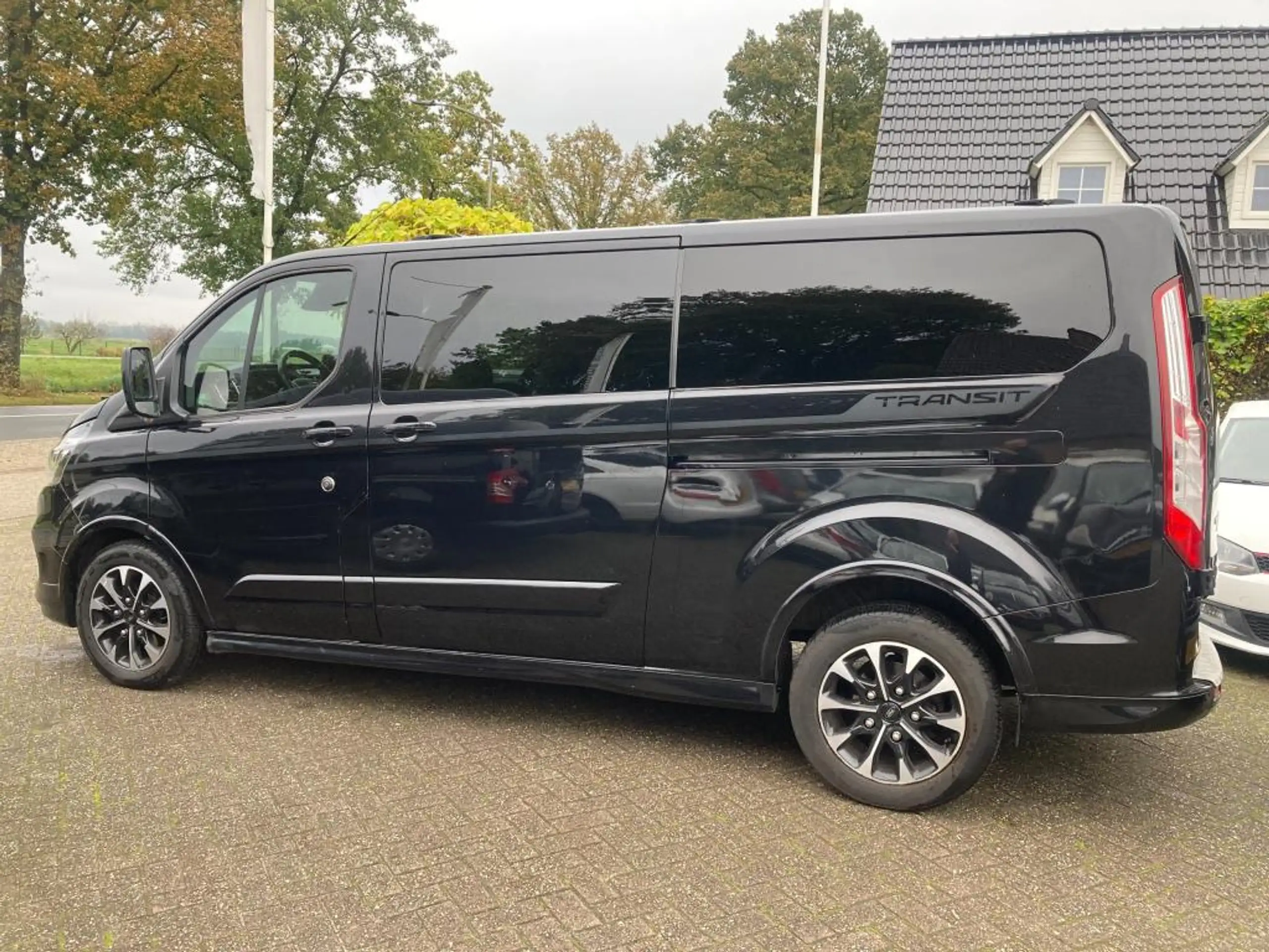 Ford - Transit Custom