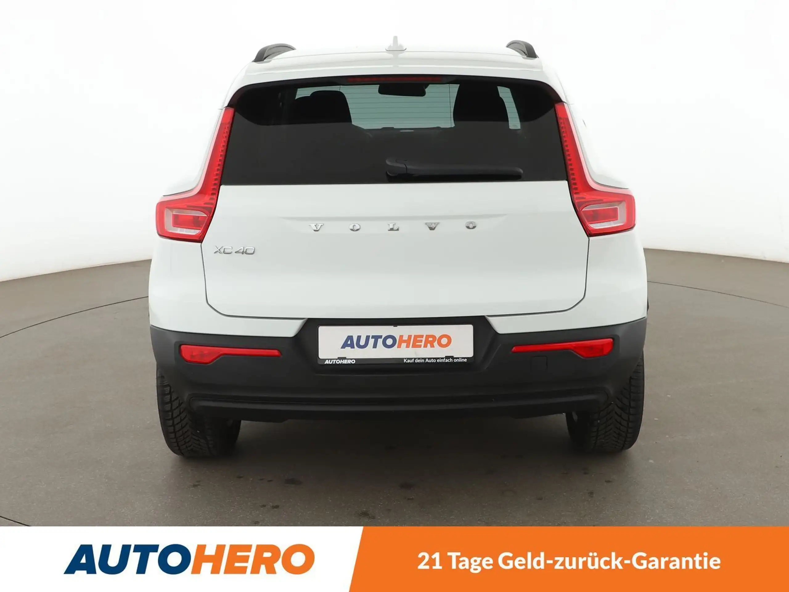 Volvo - XC40