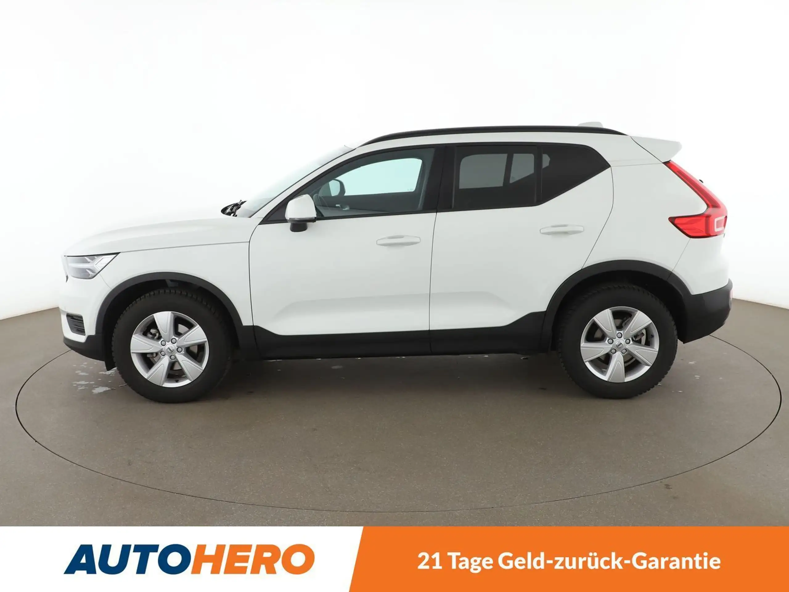 Volvo - XC40