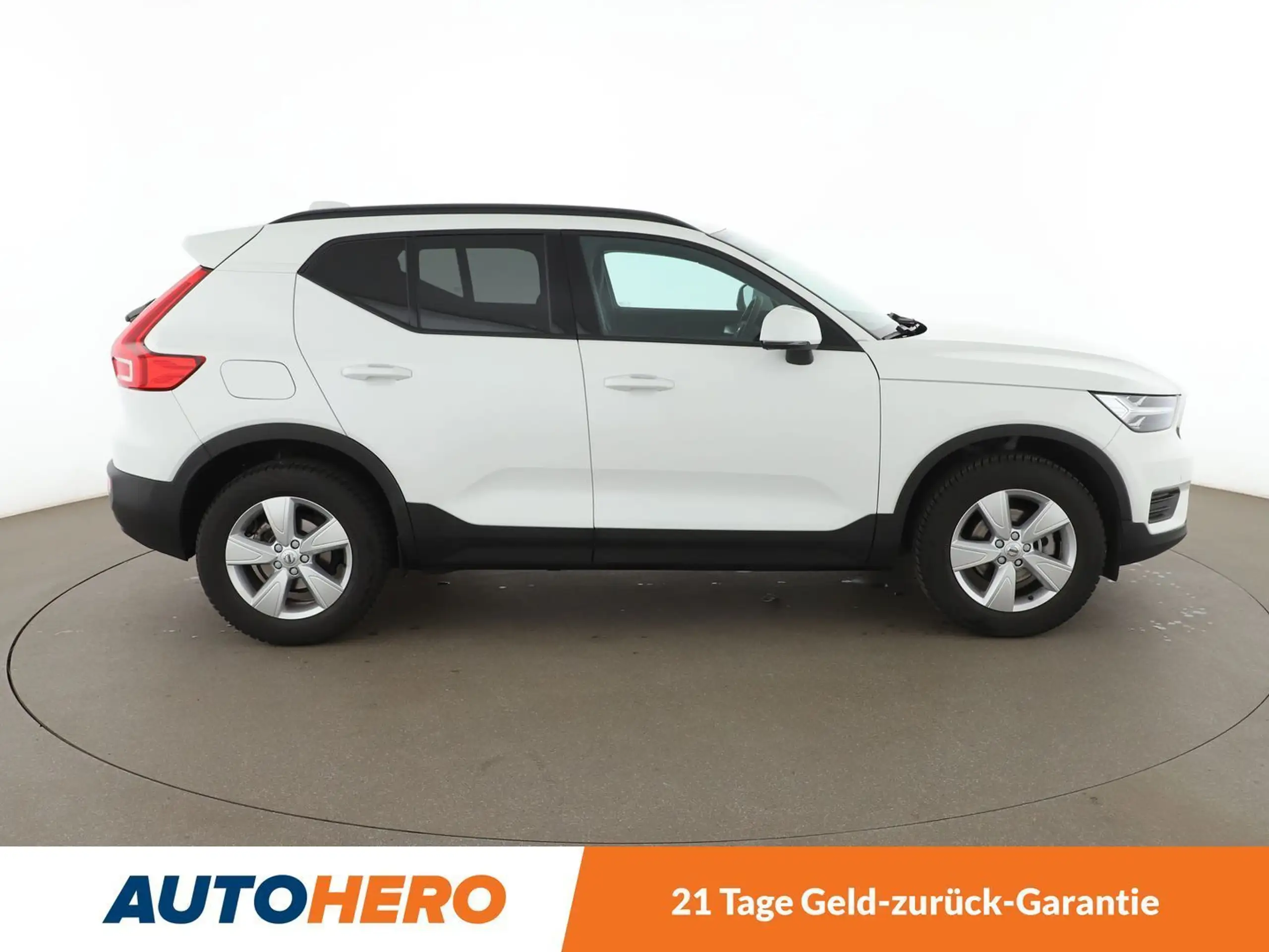 Volvo - XC40