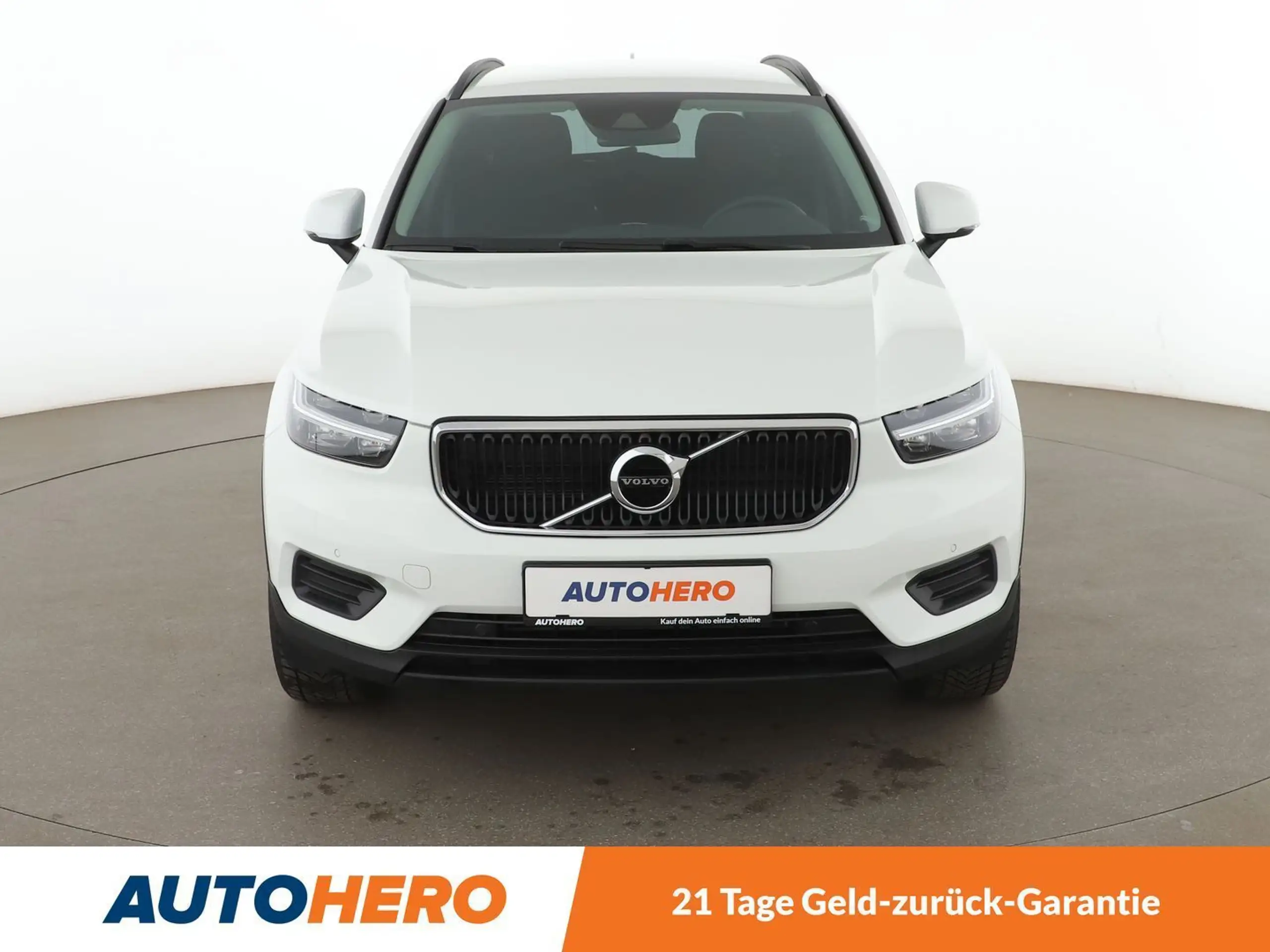 Volvo - XC40