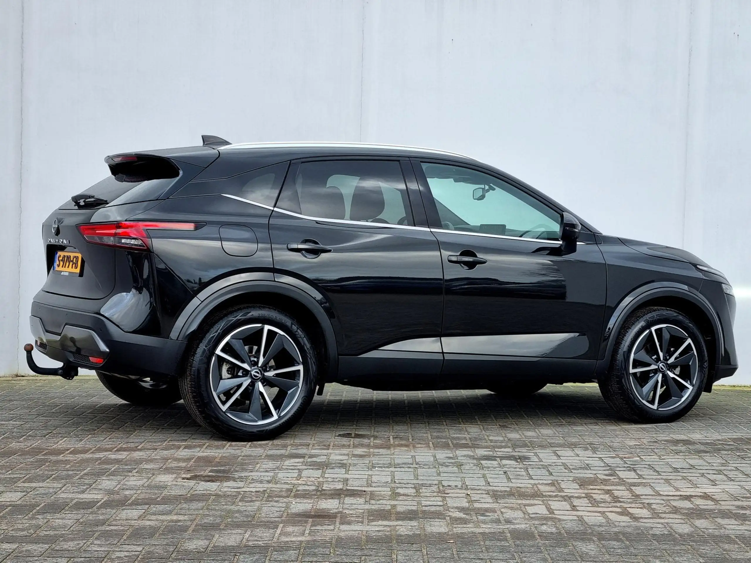 Nissan - Qashqai