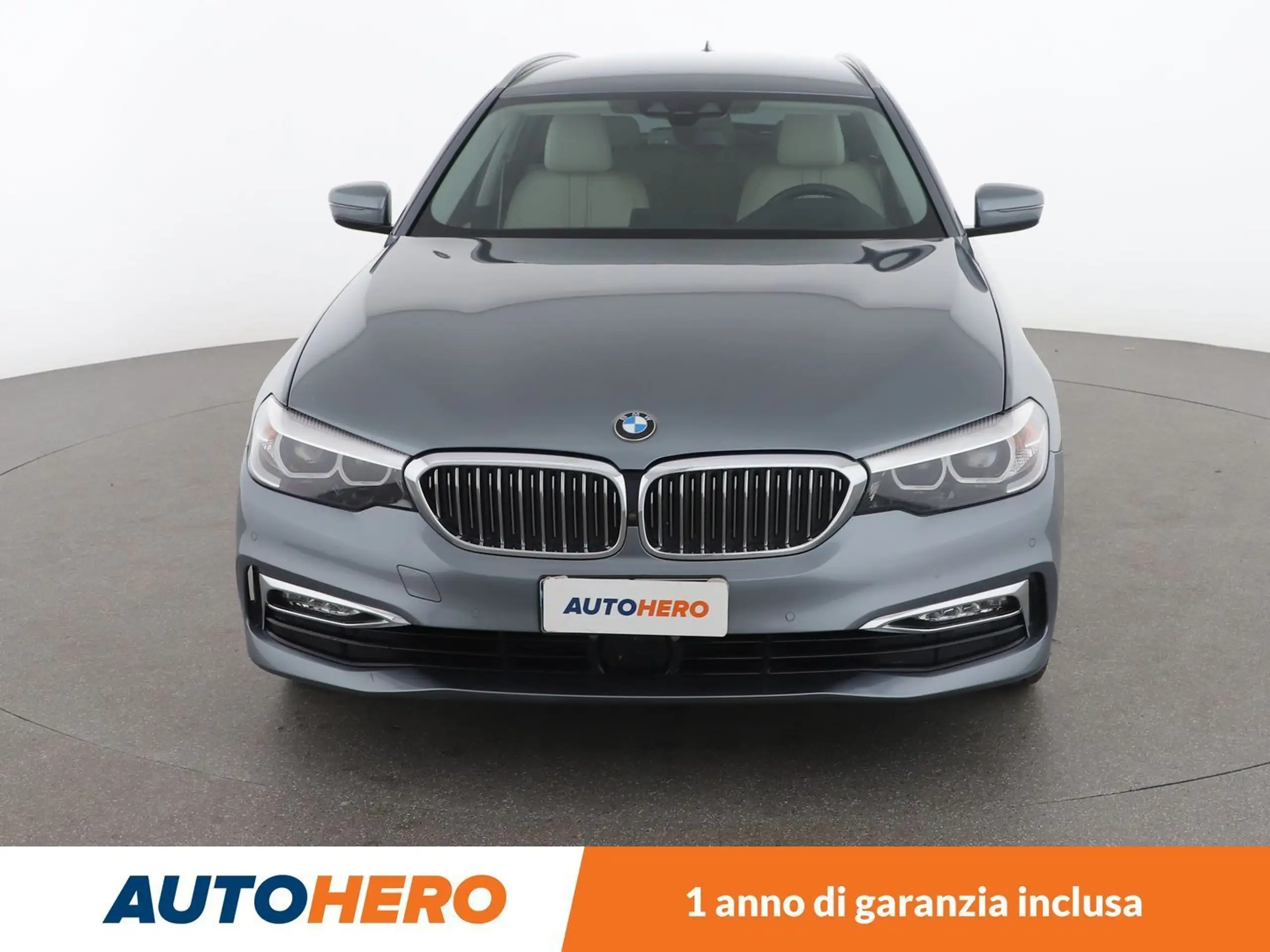 BMW - 520