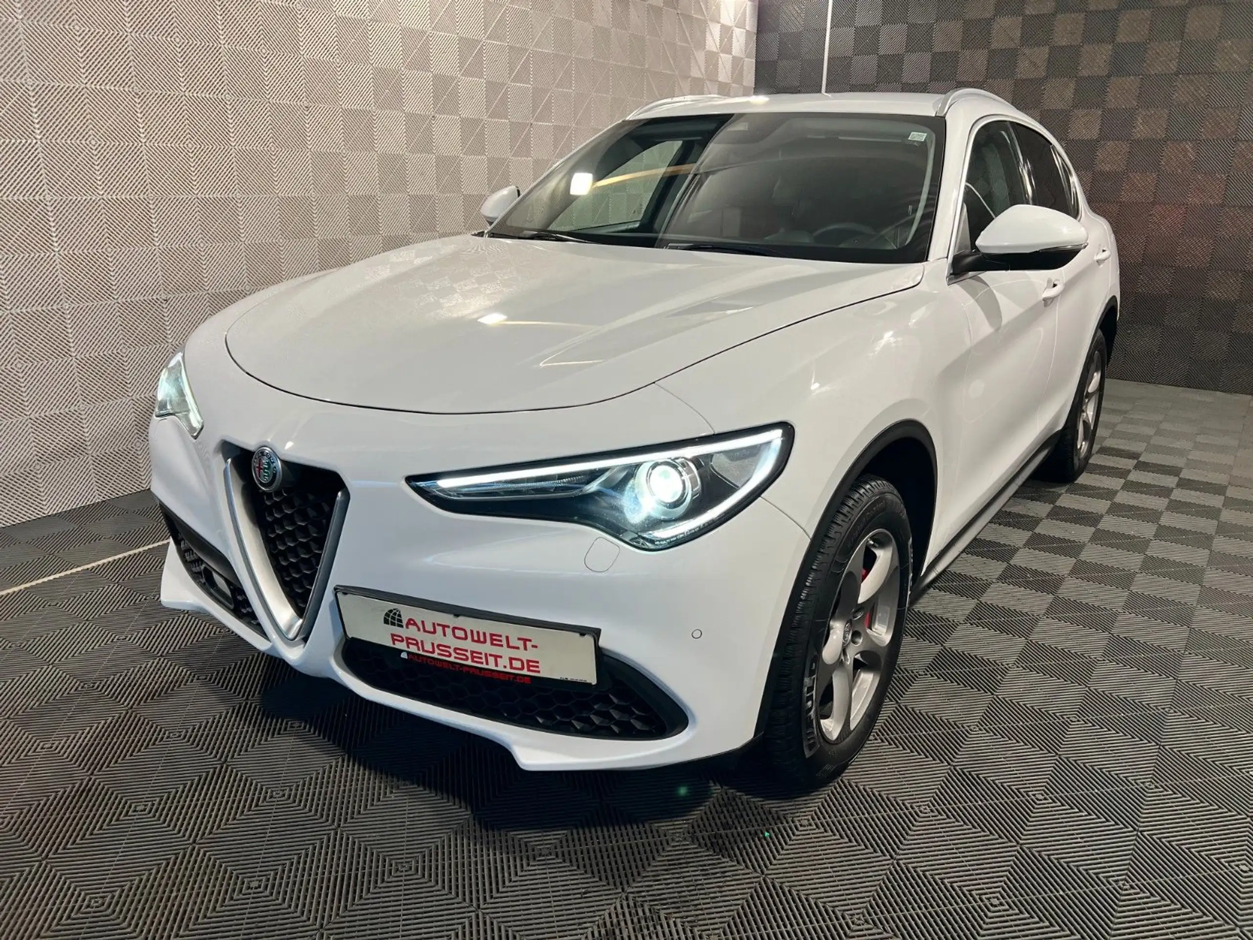 Alfa Romeo - Stelvio