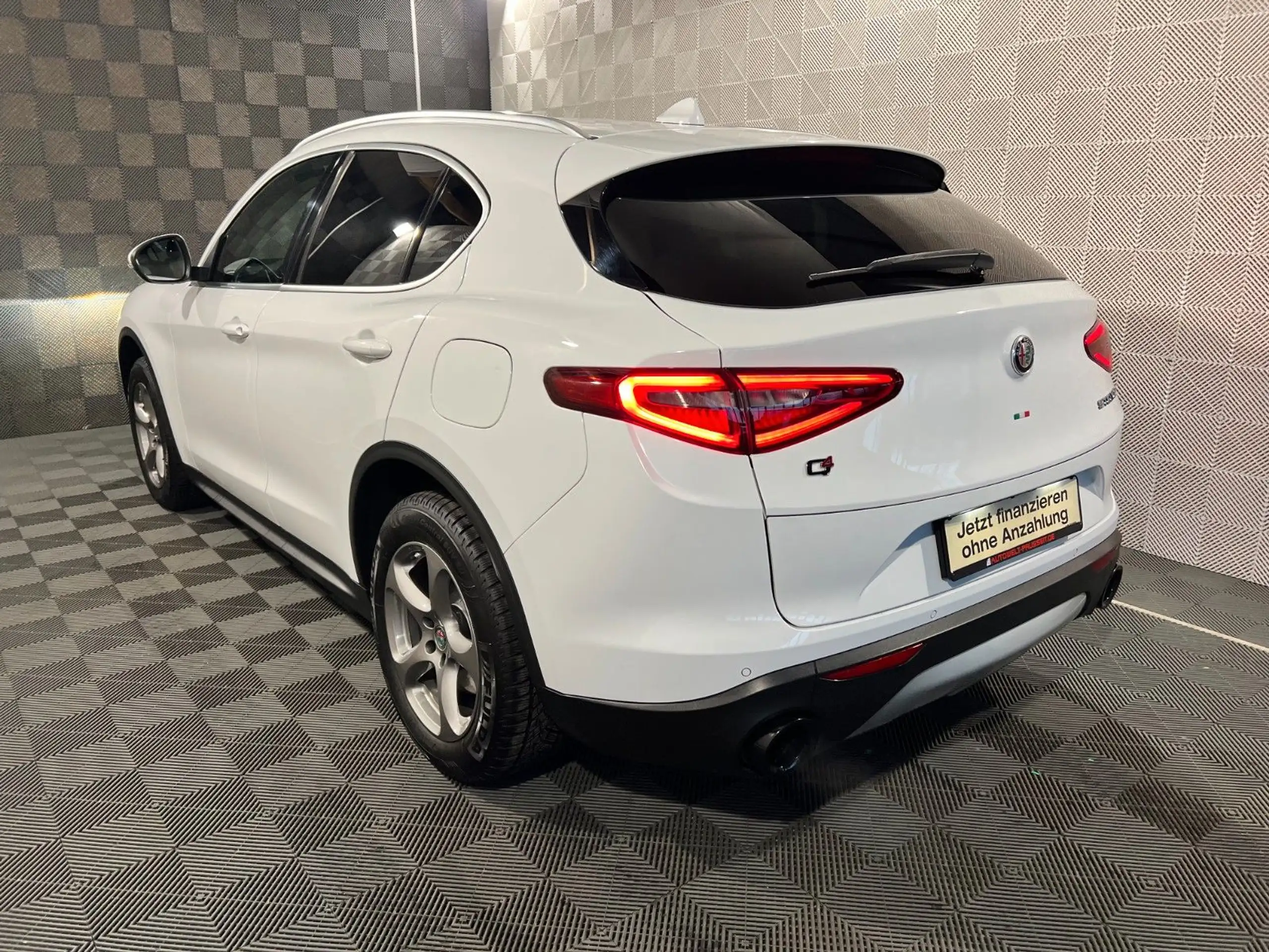 Alfa Romeo - Stelvio