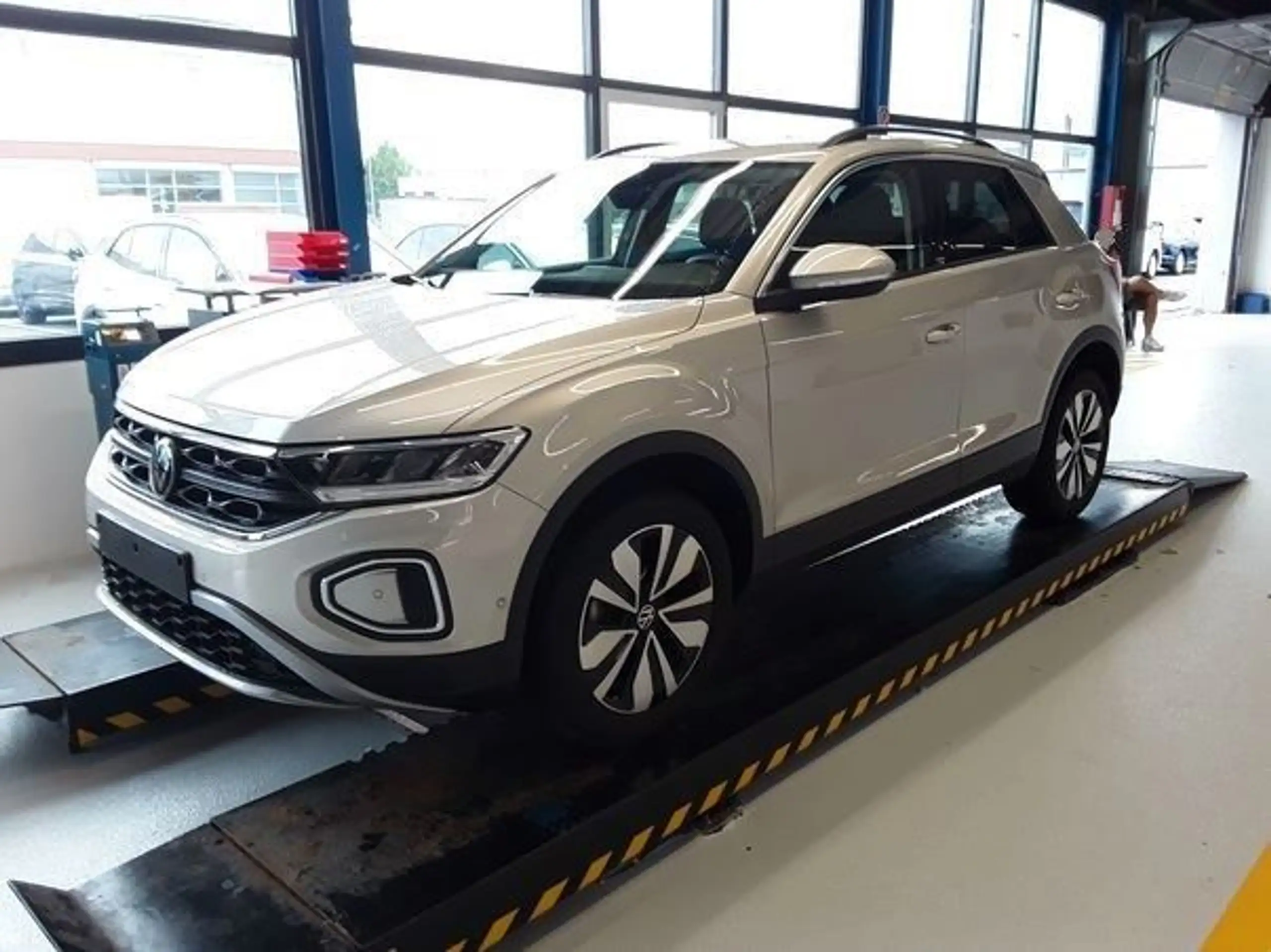 Volkswagen T-Roc 2023