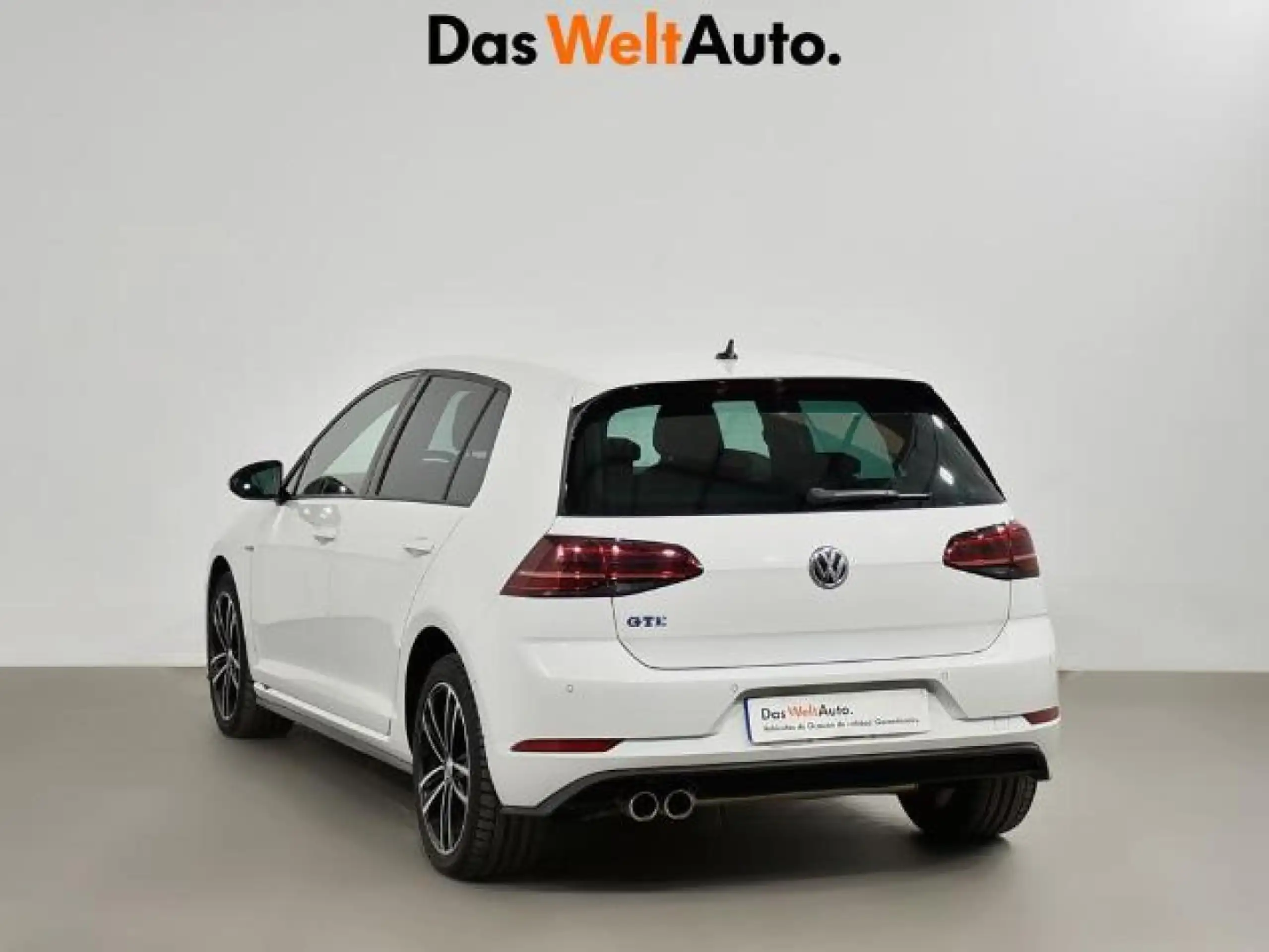 Volkswagen - Golf