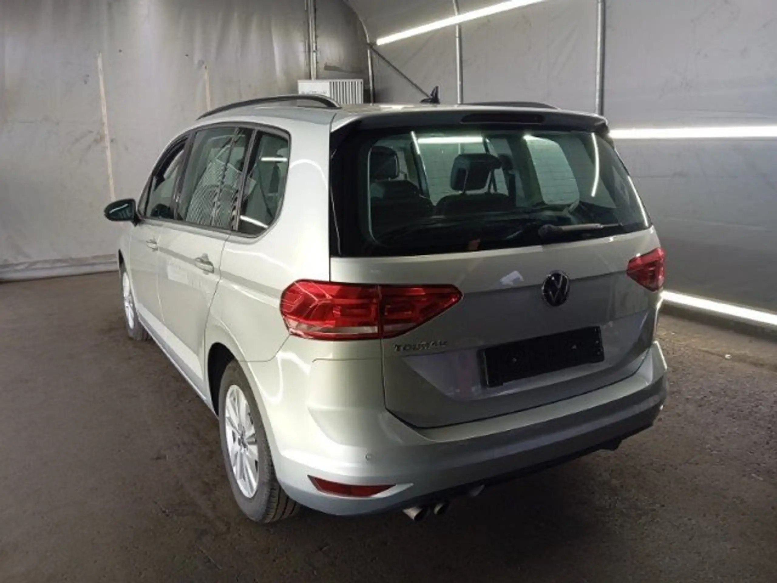 Volkswagen - Touran