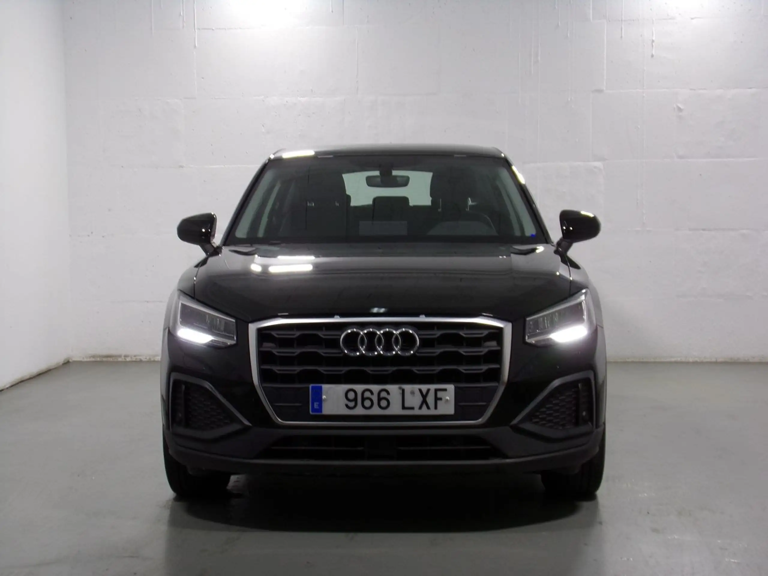 Audi - Q2