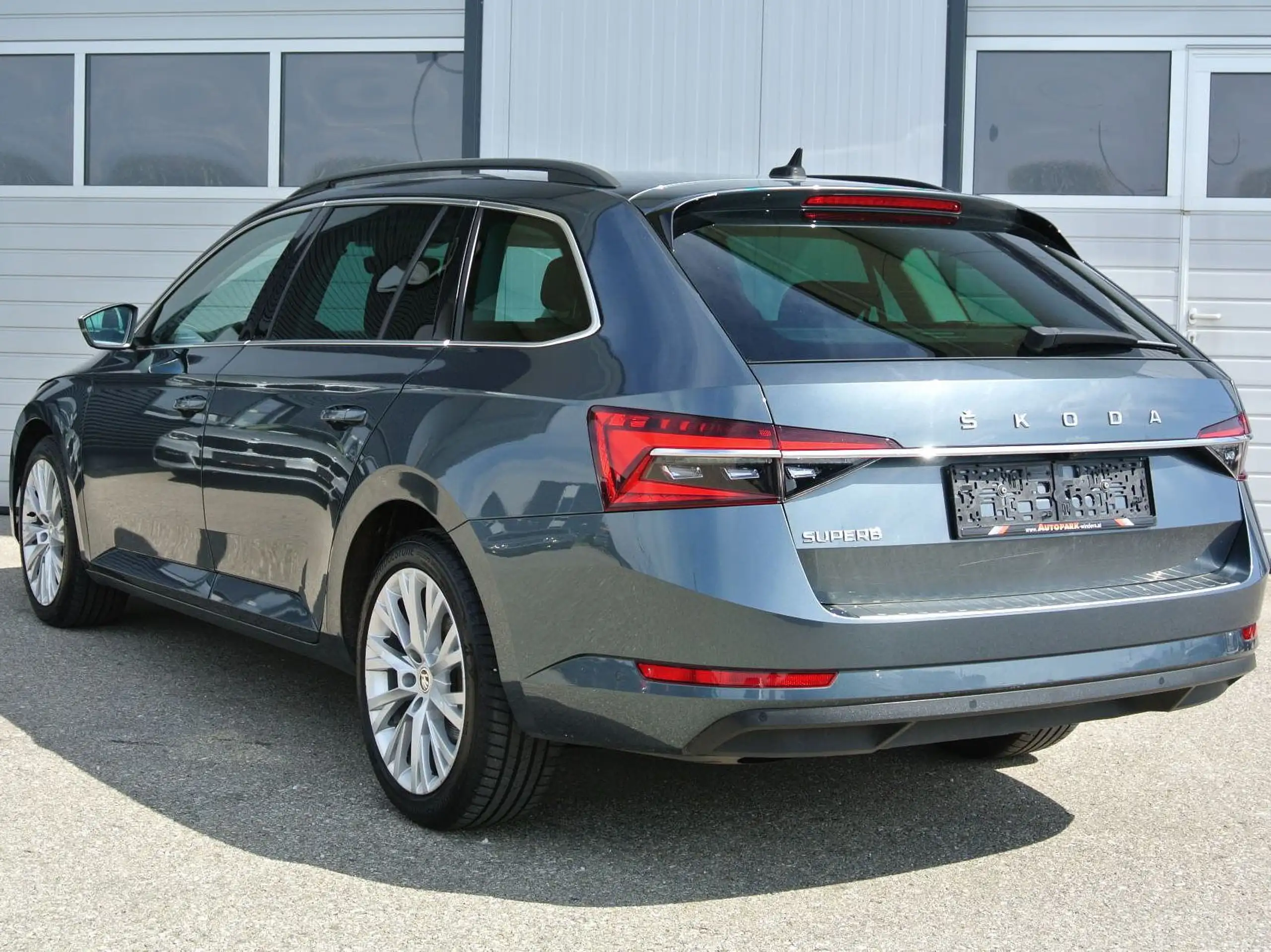 Skoda - Superb