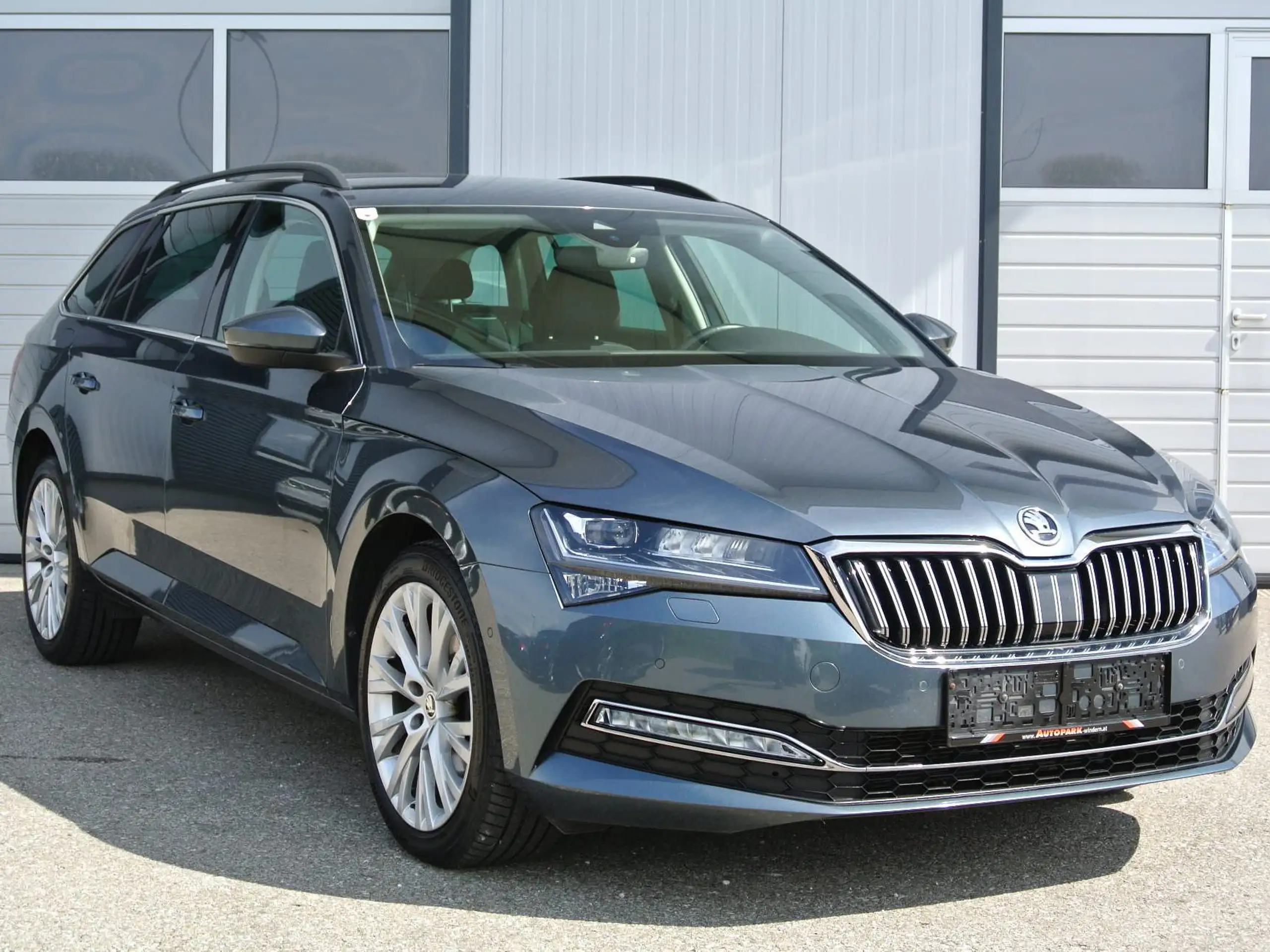 Skoda - Superb