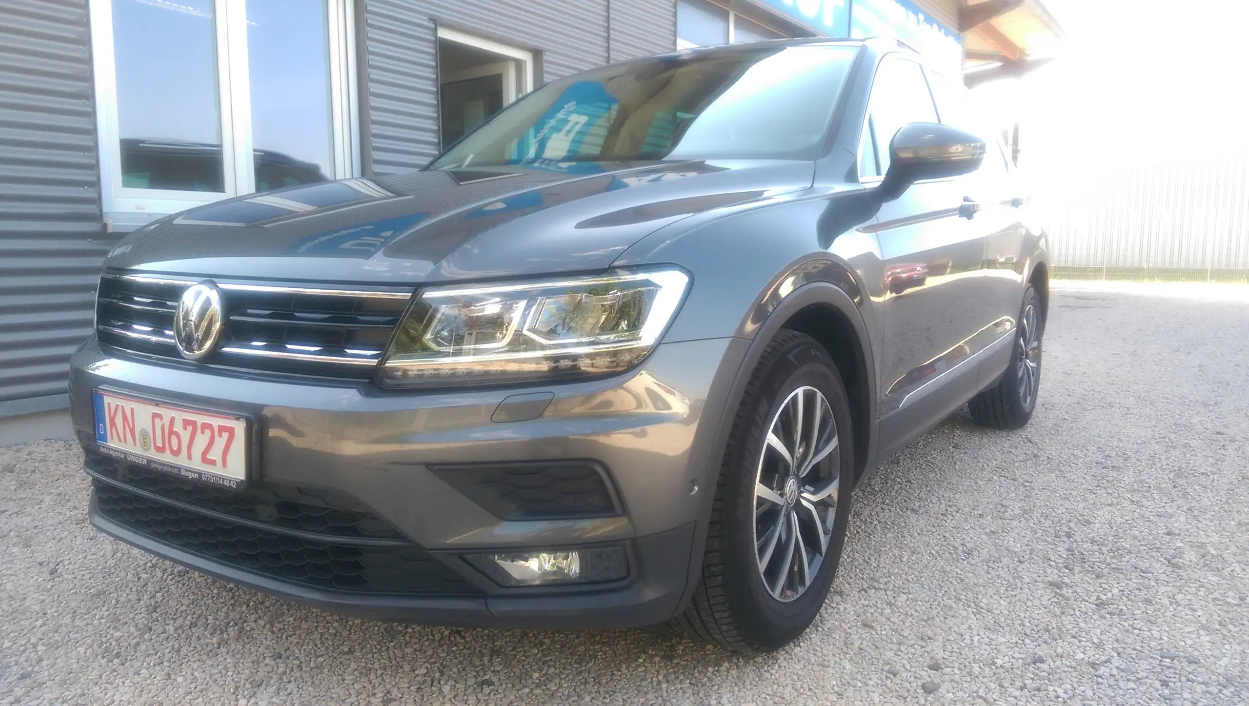 Volkswagen - Tiguan