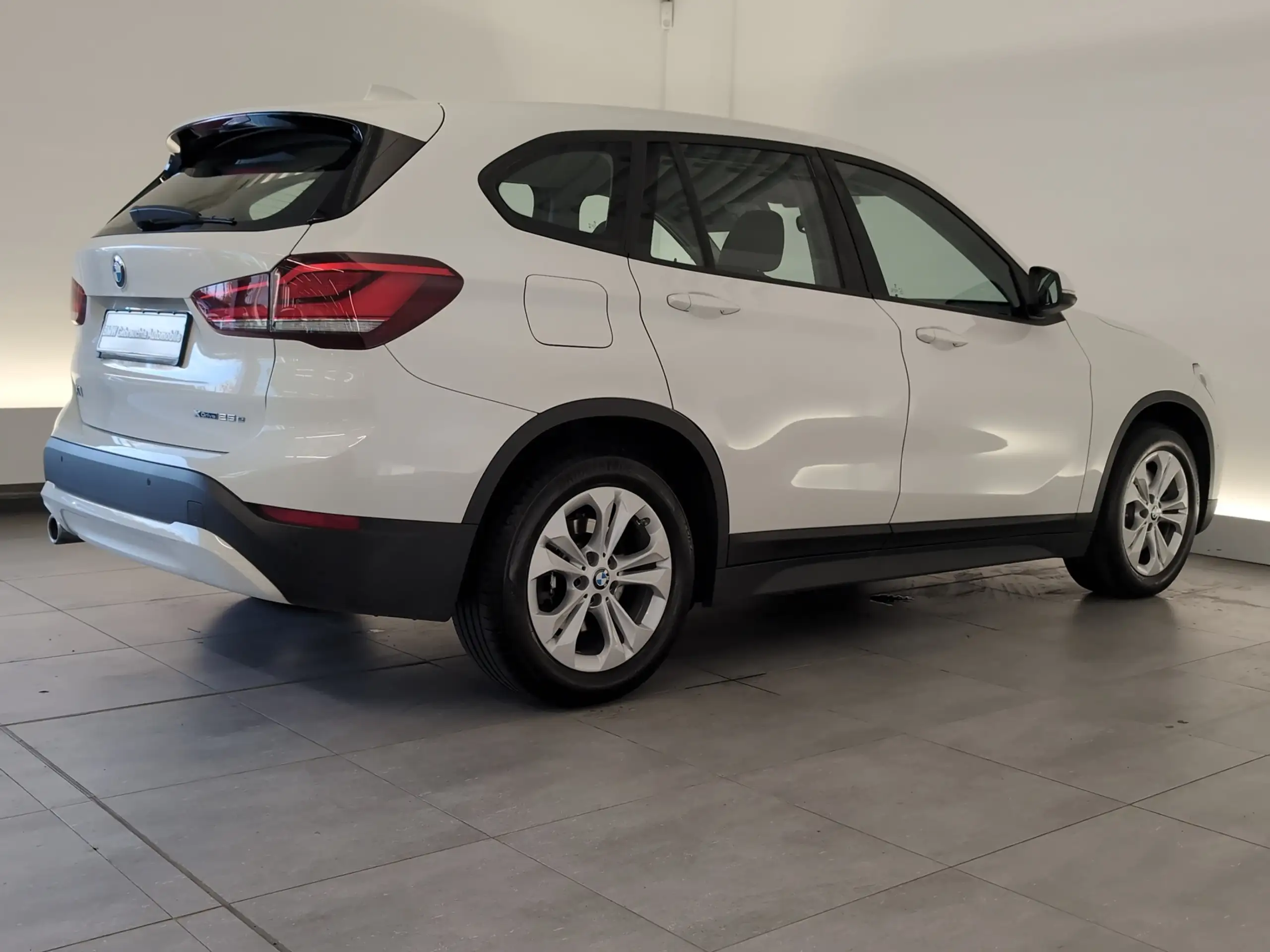 BMW - X1