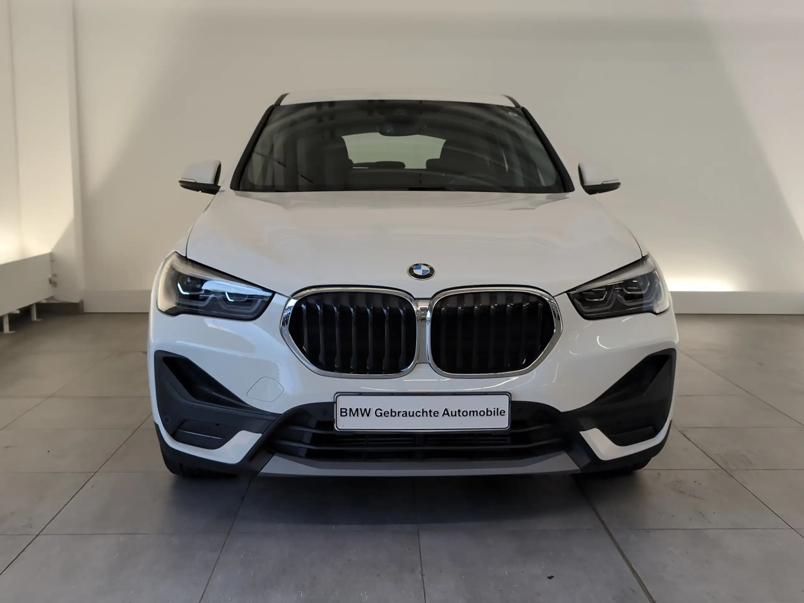 BMW - X1